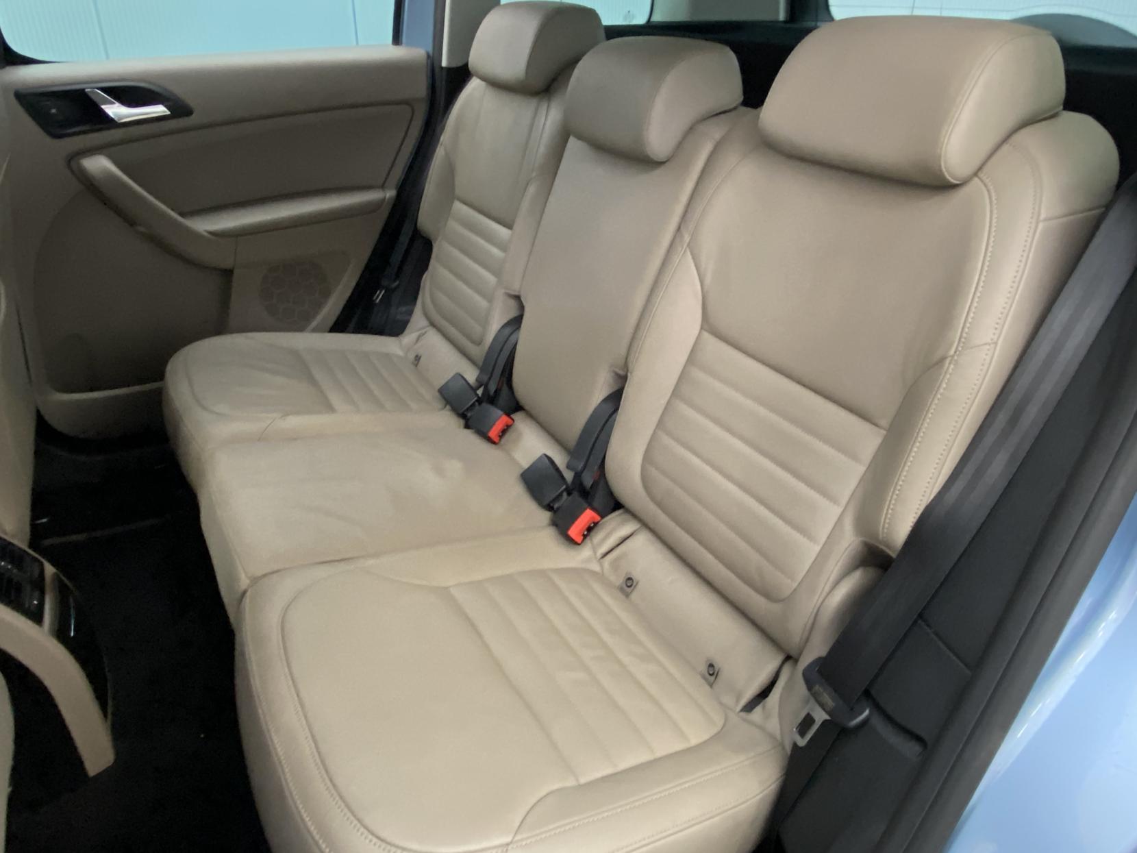 Skoda Yeti 1.2 TSI Elegance SUV 5dr Petrol DSG Euro 5 (105 ps)
