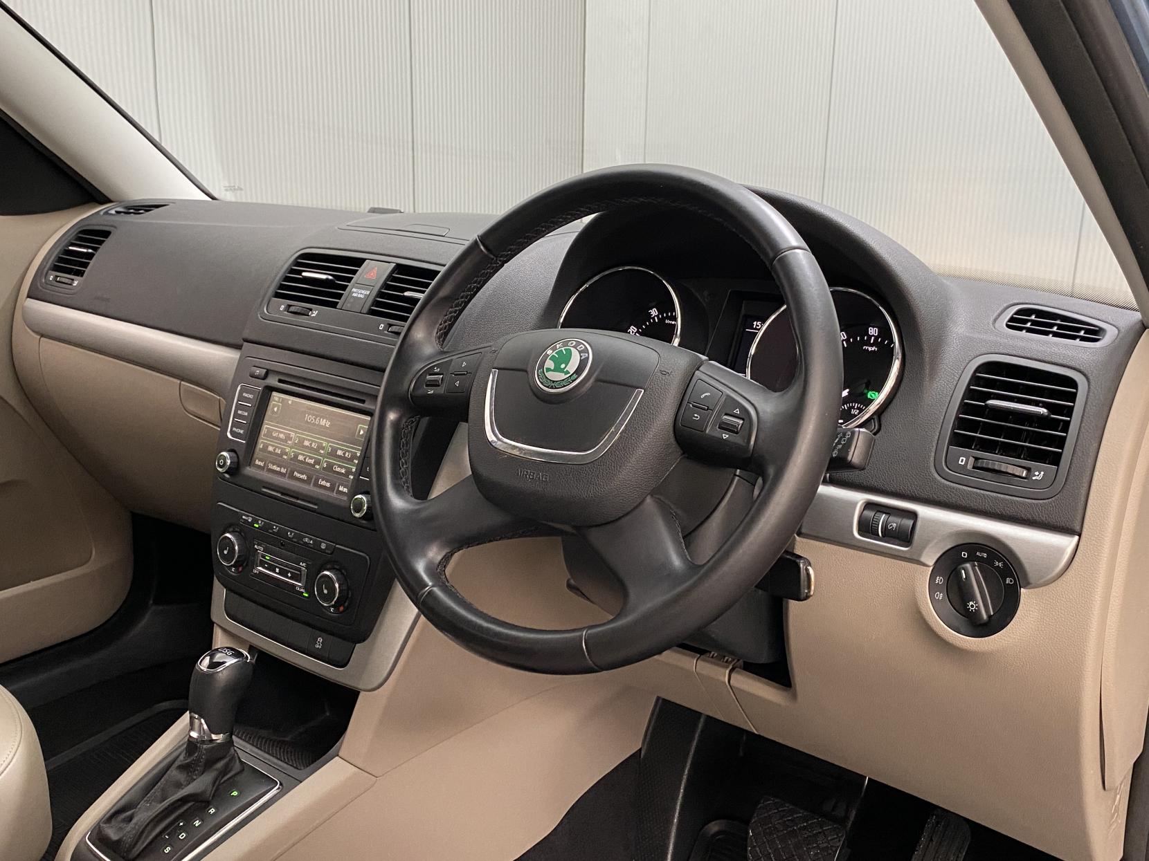 Skoda Yeti 1.2 TSI Elegance SUV 5dr Petrol DSG Euro 5 (105 ps)