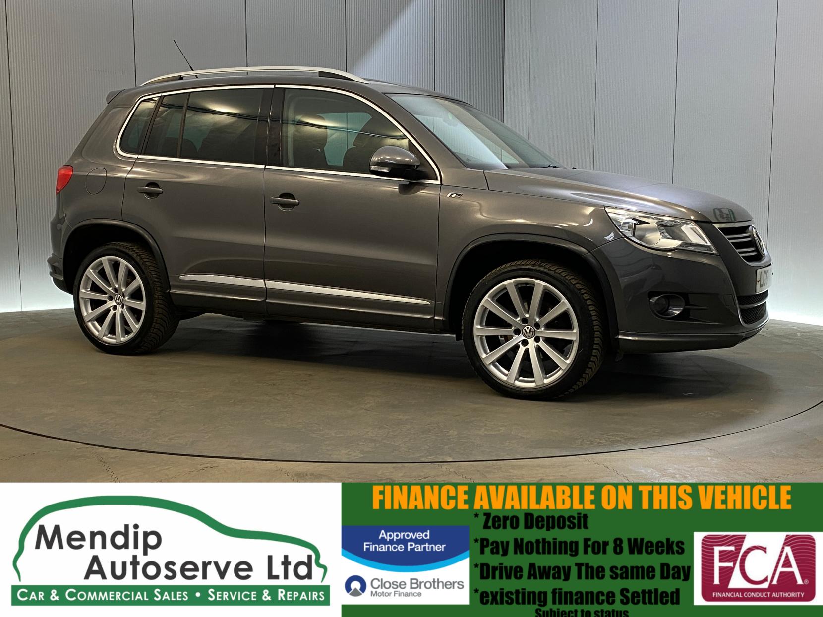 Volkswagen Tiguan 2.0 TDI R-Line SUV 5dr Diesel DSG 4WD Euro 5 (140 ps)