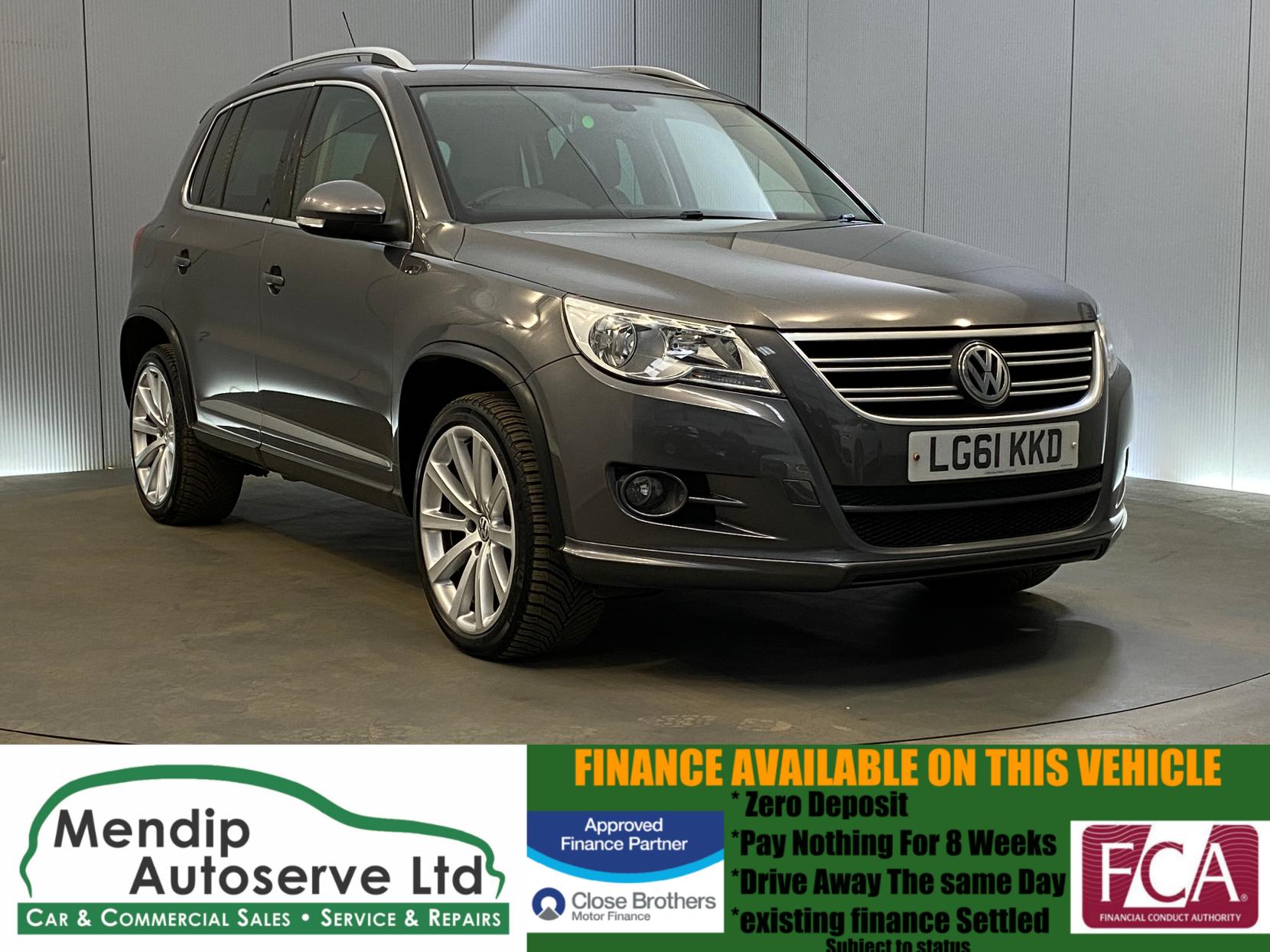 Volkswagen Tiguan 2.0 TDI R-Line SUV 5dr Diesel DSG 4WD Euro 5 (140 ps)