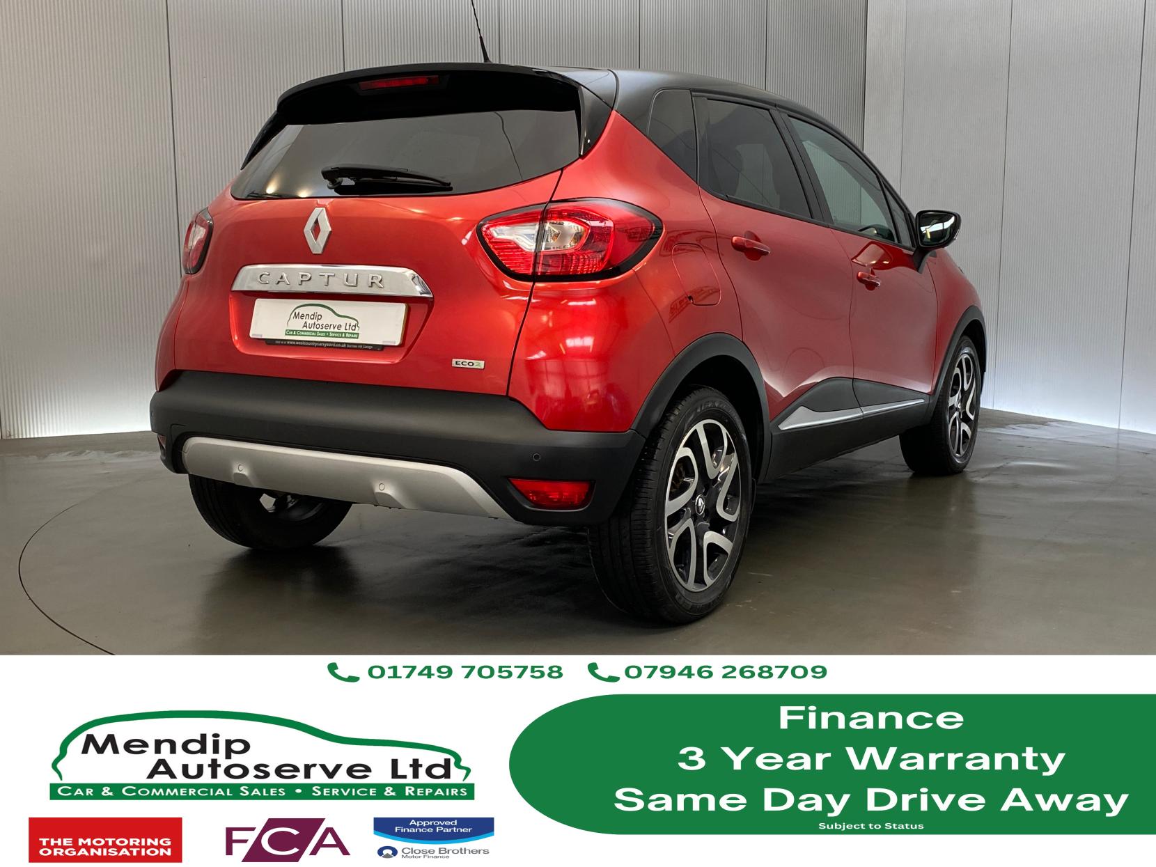 Renault Captur 1.5 dCi ENERGY Signature Nav SUV 5dr Diesel Manual Euro 6 (s/s) (110 ps)
