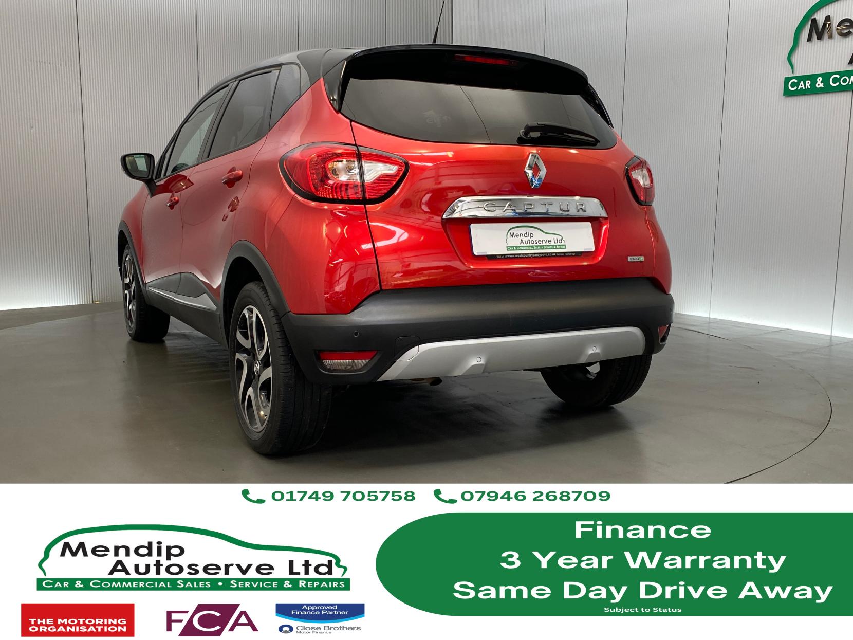 Renault Captur 1.5 dCi ENERGY Signature Nav SUV 5dr Diesel Manual Euro 6 (s/s) (110 ps)