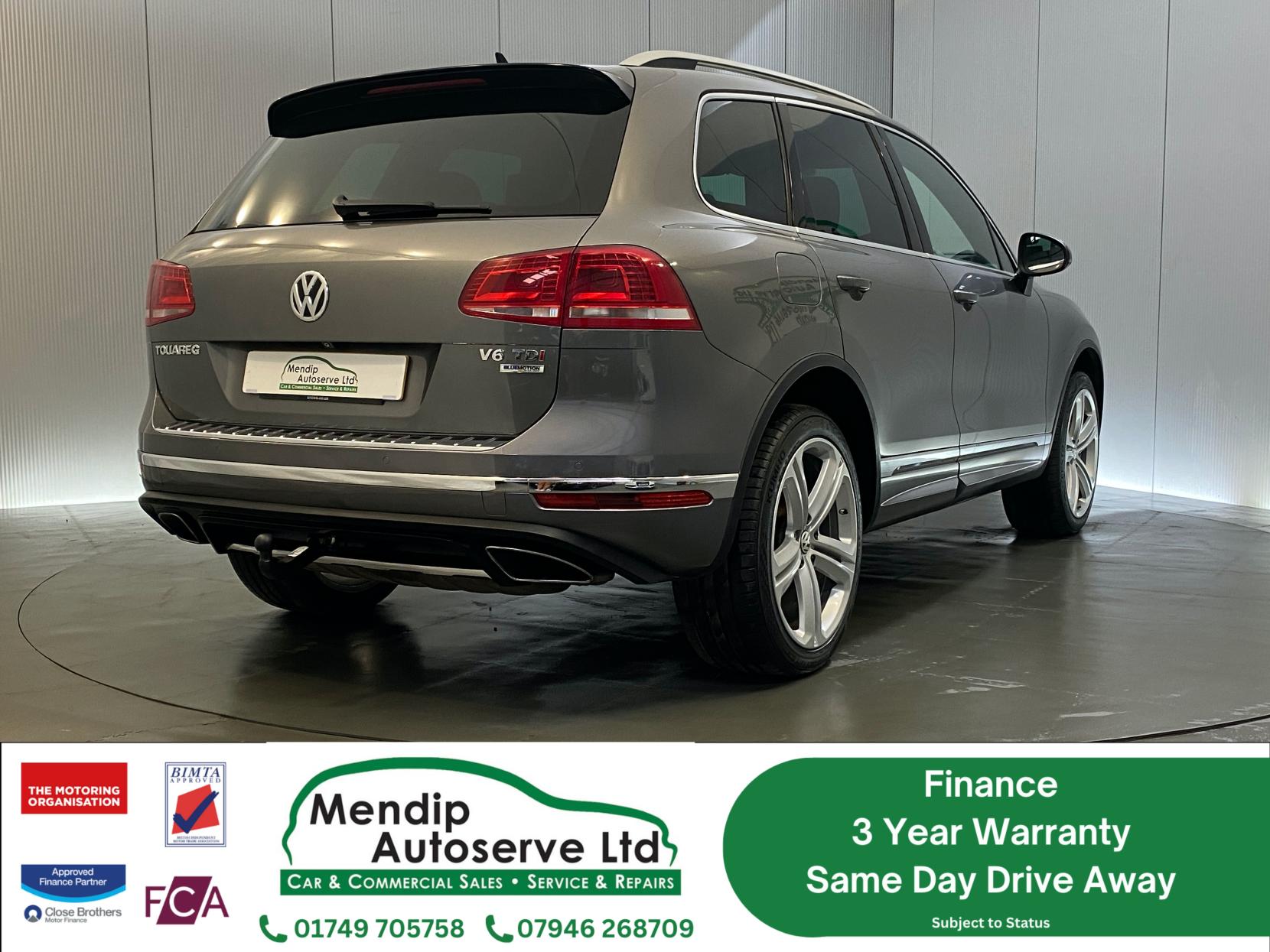 Volkswagen Touareg 3.0 TDI V6 R-Line Plus SUV 5dr Diesel Tiptronic 4WD Euro 6 (s/s) (262 ps)