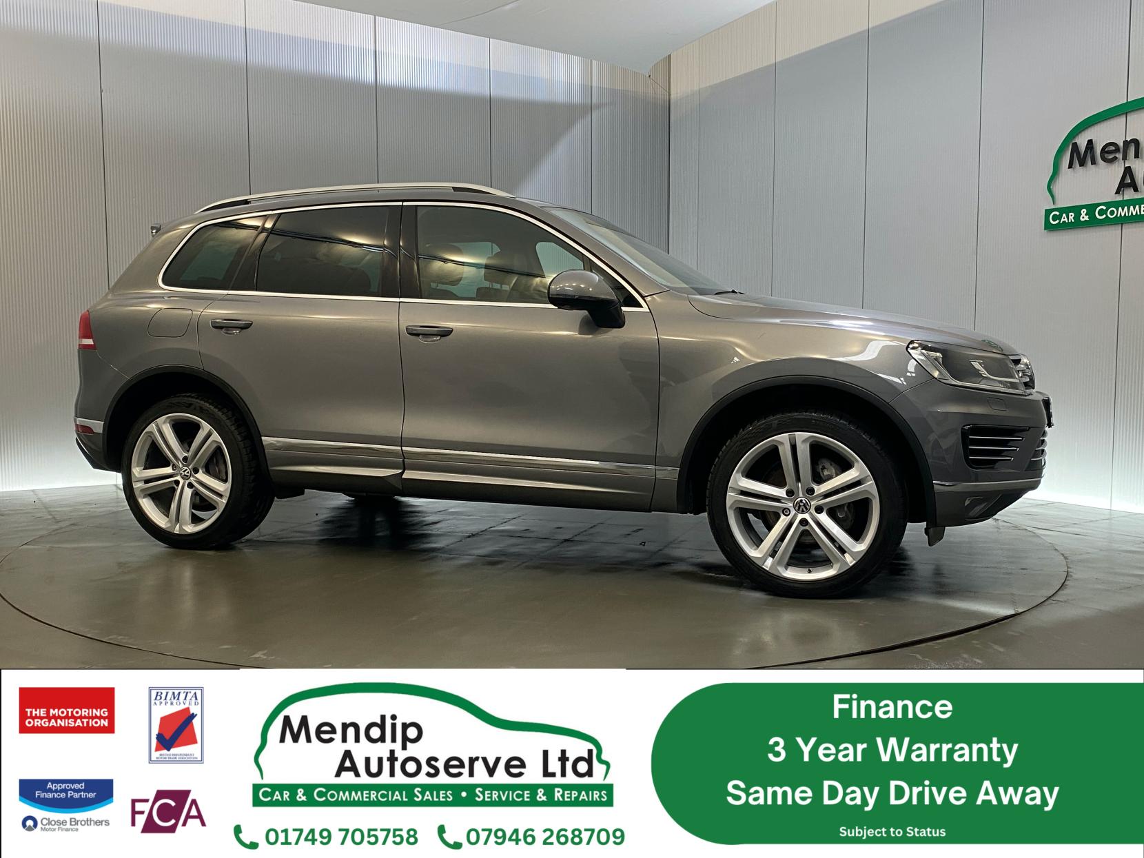 Volkswagen Touareg 3.0 TDI V6 R-Line Plus SUV 5dr Diesel Tiptronic 4WD Euro 6 (s/s) (262 ps)