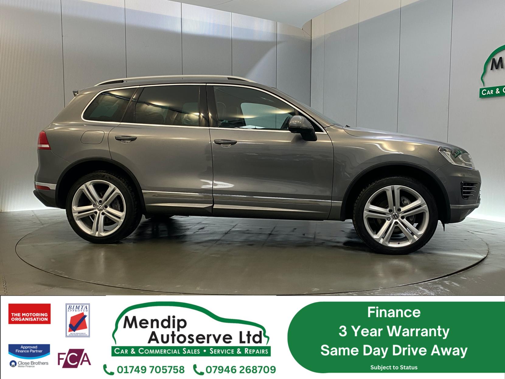 Volkswagen Touareg 3.0 TDI V6 R-Line Plus SUV 5dr Diesel Tiptronic 4WD Euro 6 (s/s) (262 ps)