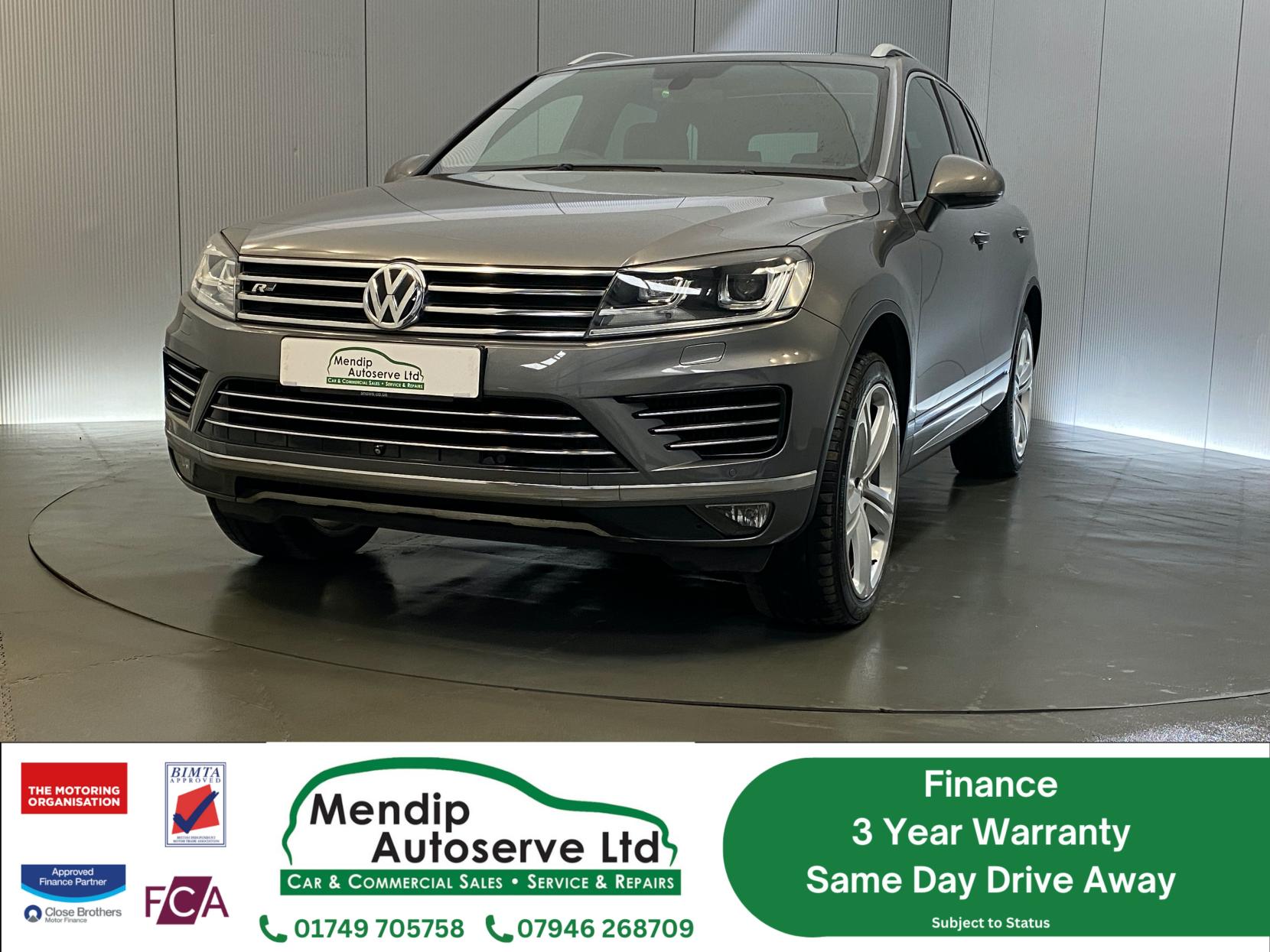 Volkswagen Touareg 3.0 TDI V6 R-Line Plus SUV 5dr Diesel Tiptronic 4WD Euro 6 (s/s) (262 ps)