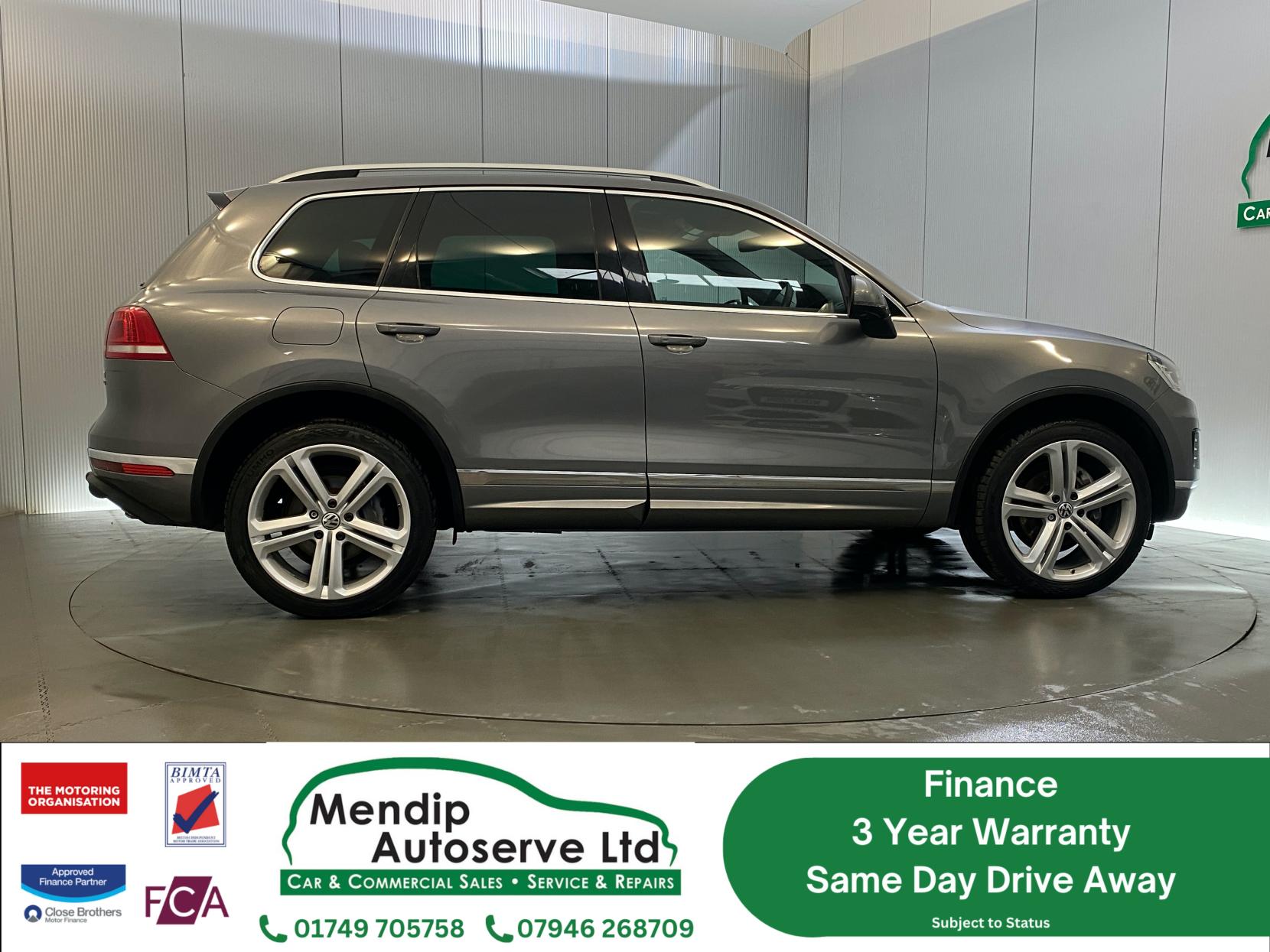 Volkswagen Touareg 3.0 TDI V6 R-Line Plus SUV 5dr Diesel Tiptronic 4WD Euro 6 (s/s) (262 ps)