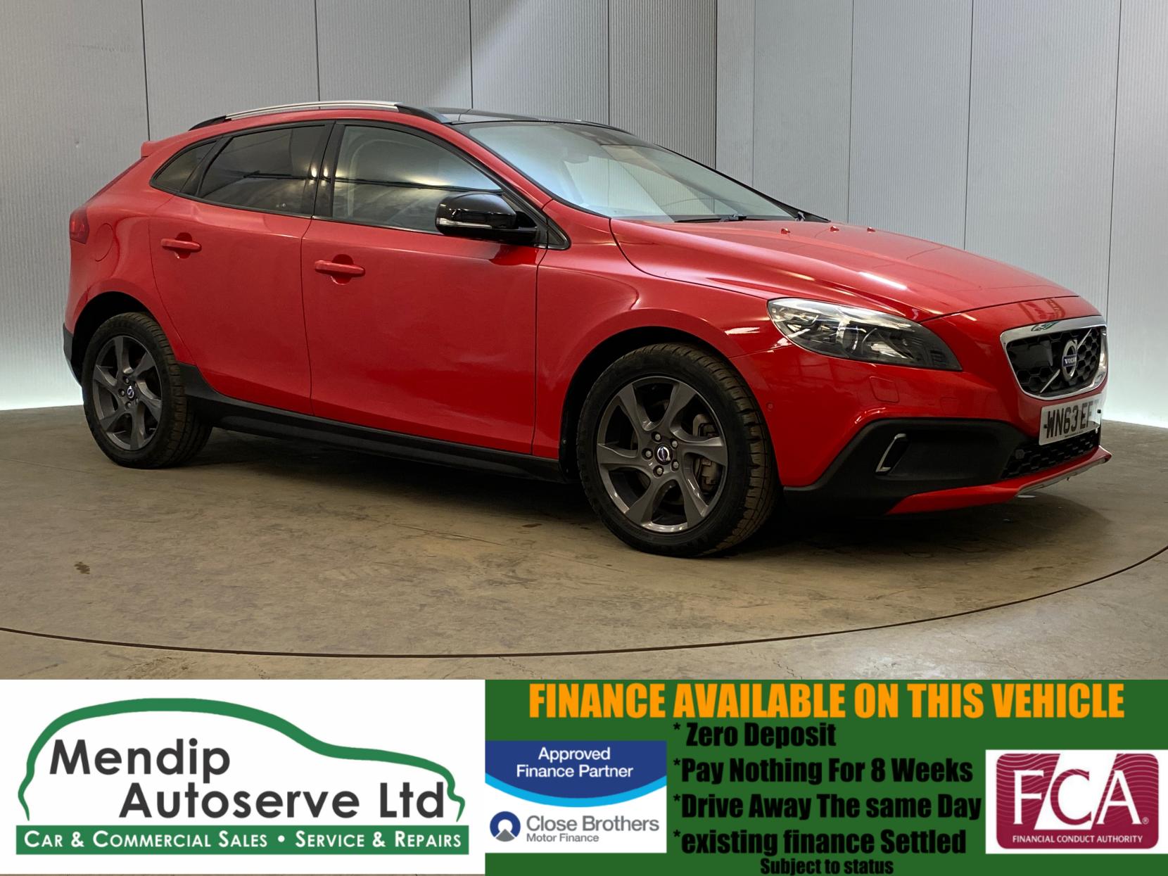 Volvo V40 Cross Country 2.0 T5 Lux Nav Hatchback 5dr Petrol Geartronic AWD Euro 6 (s/s) (245 ps)