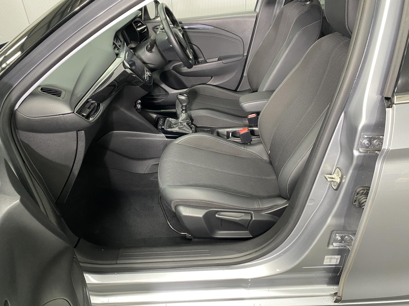 Vauxhall Corsa 1.2 Turbo Elite Nav Premium Hatchback 5dr Petrol Manual Euro 6 (s/s) (100 ps)