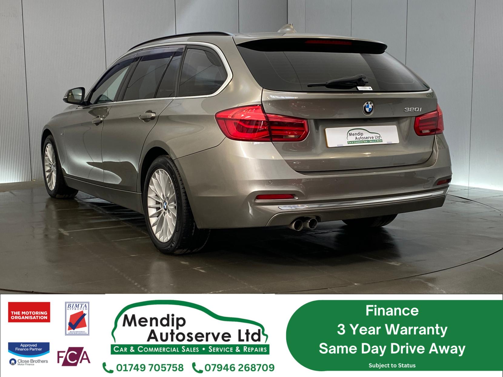BMW 3 Series 2.0 320i Luxury Touring 5dr Petrol Auto Euro 6 (s/s) (184 ps)