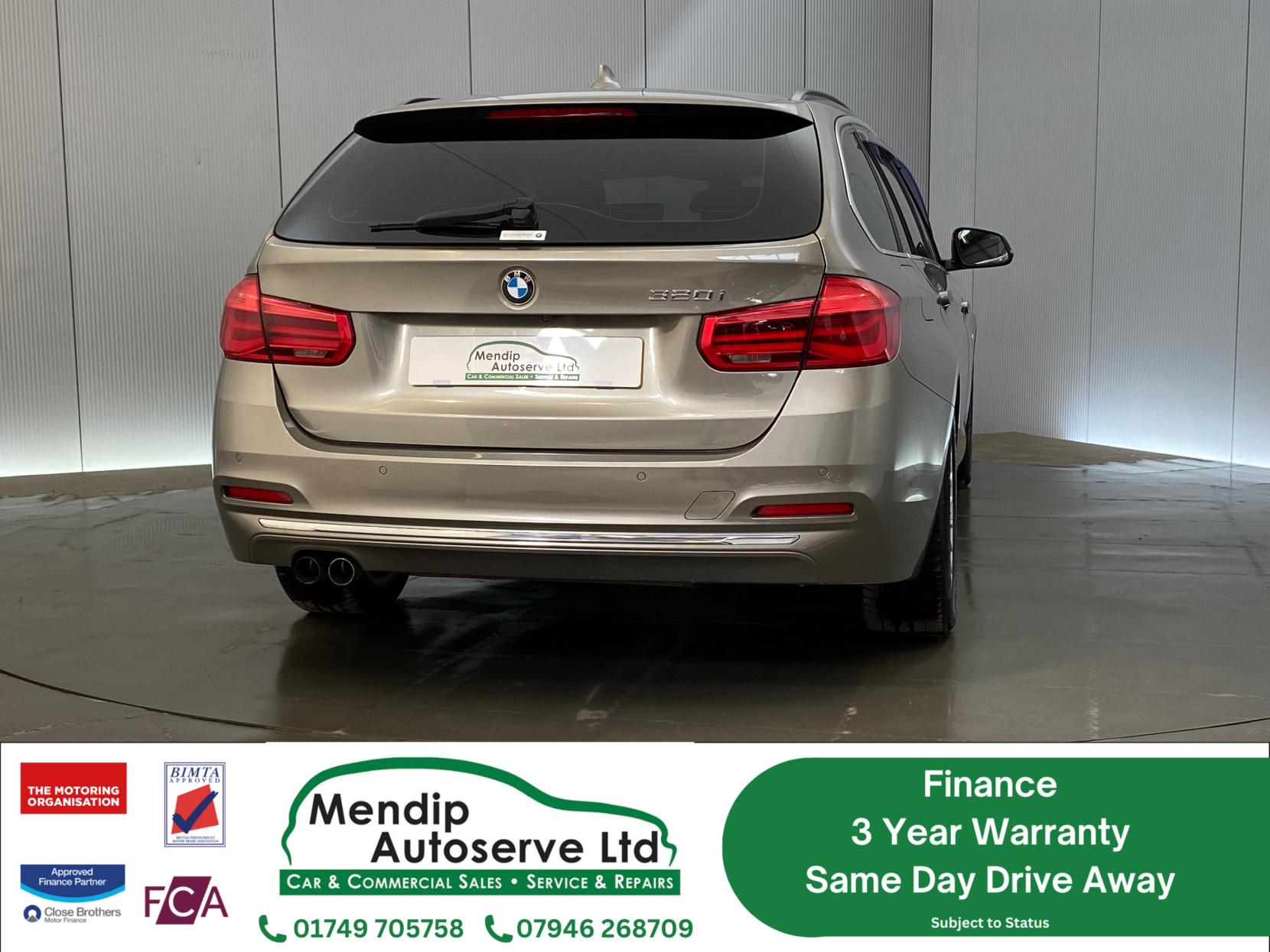 BMW 3 Series 2.0 320i Luxury Touring 5dr Petrol Auto Euro 6 (s/s) (184 ps)