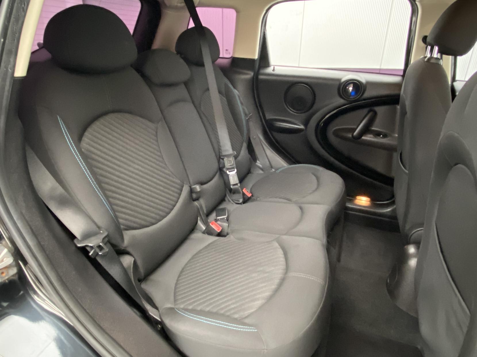 MINI Countryman 1.6 Cooper S SUV 5dr Petrol Auto Euro 5 (184 ps)