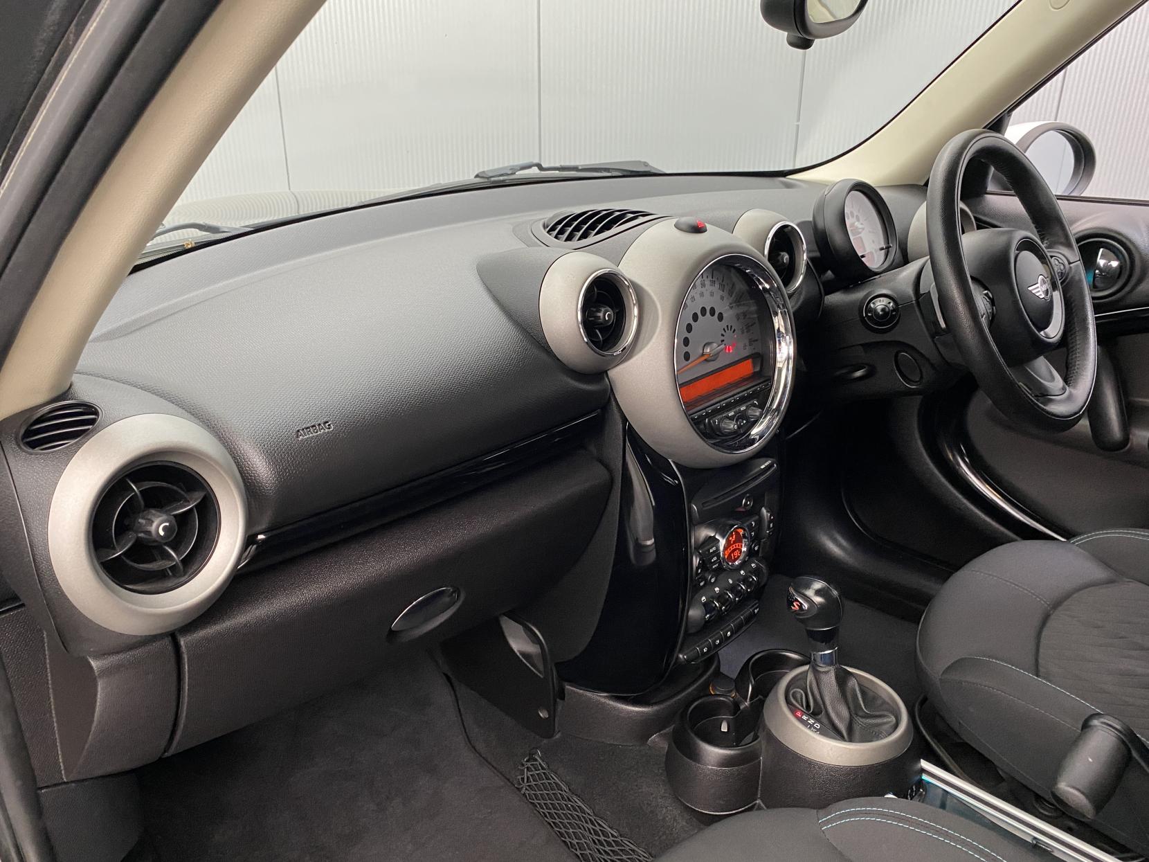 MINI Countryman 1.6 Cooper S SUV 5dr Petrol Auto Euro 5 (184 ps)