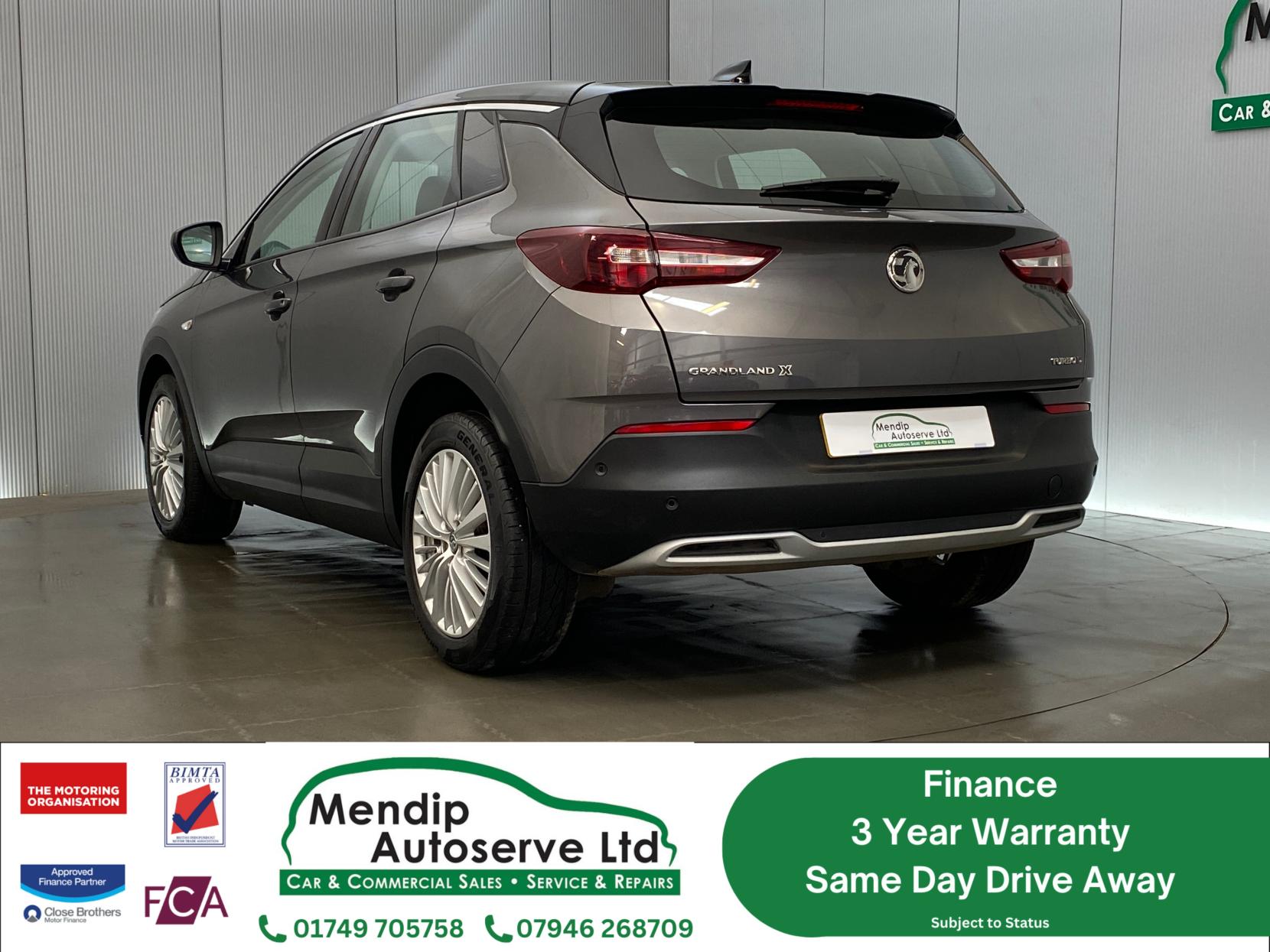 Vauxhall Grandland X 1.5 Turbo D BlueInjection Sport Nav SUV 5dr Diesel Manual Euro 6 (s/s) (130 ps)