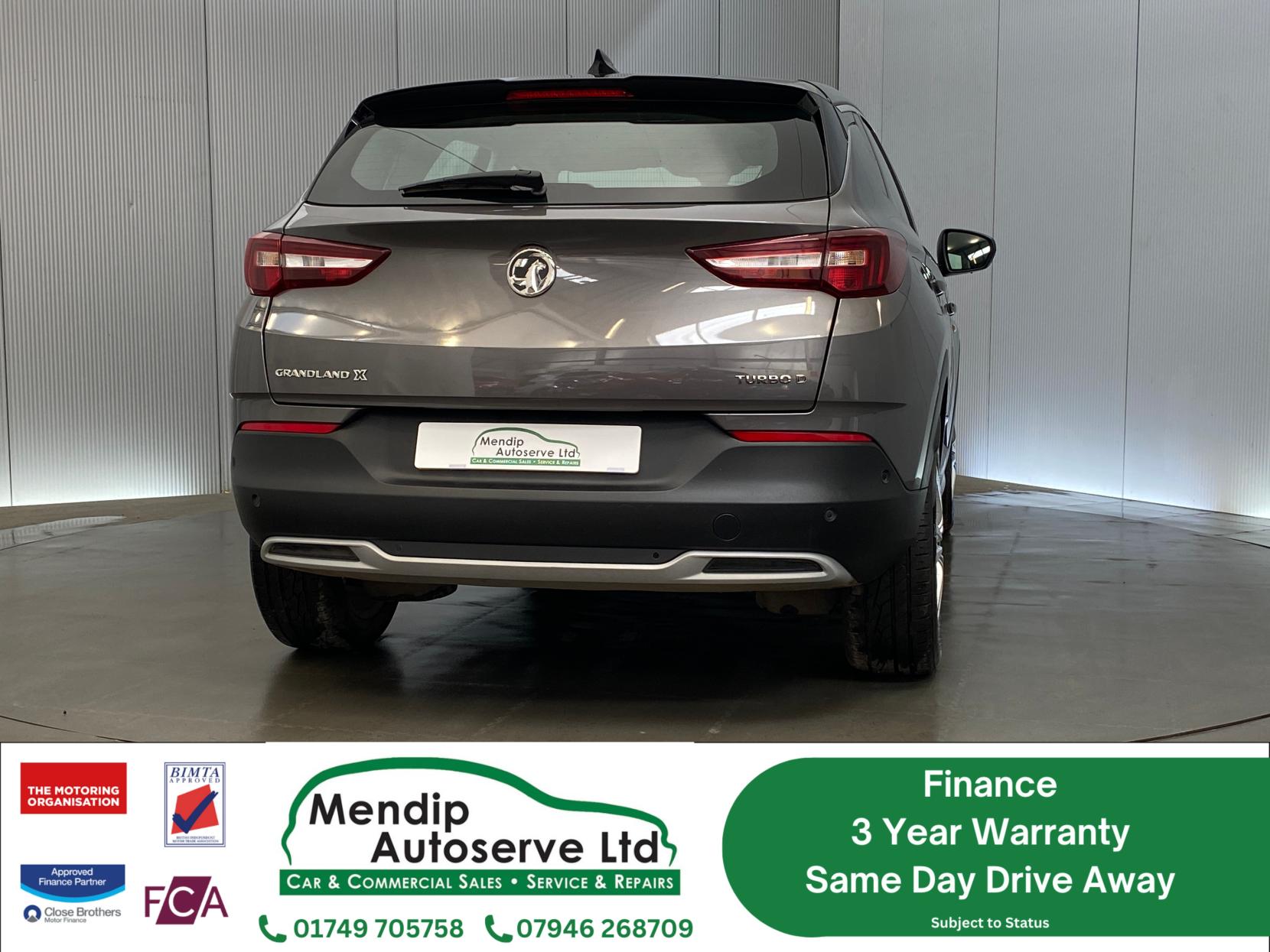 Vauxhall Grandland X 1.5 Turbo D BlueInjection Sport Nav SUV 5dr Diesel Manual Euro 6 (s/s) (130 ps)
