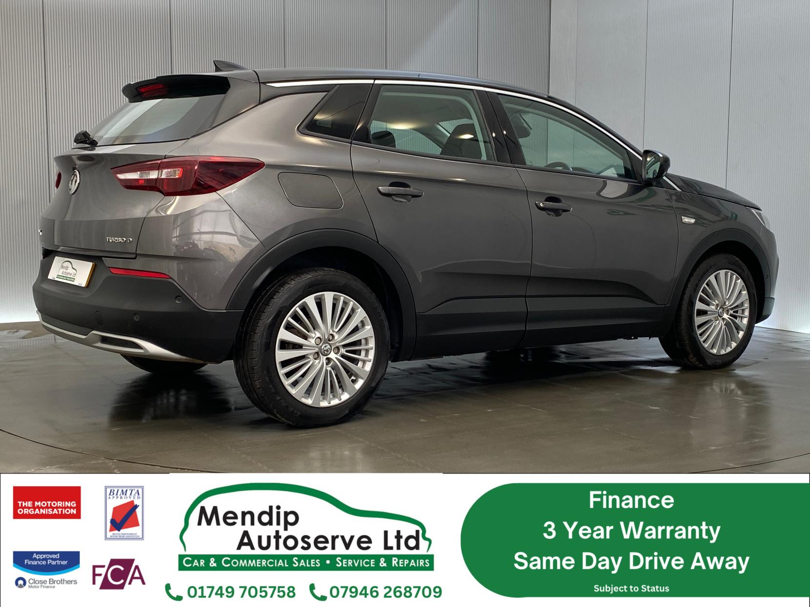 Vauxhall Grandland X 1.5 Turbo D BlueInjection Sport Nav SUV 5dr Diesel Manual Euro 6 (s/s) (130 ps)