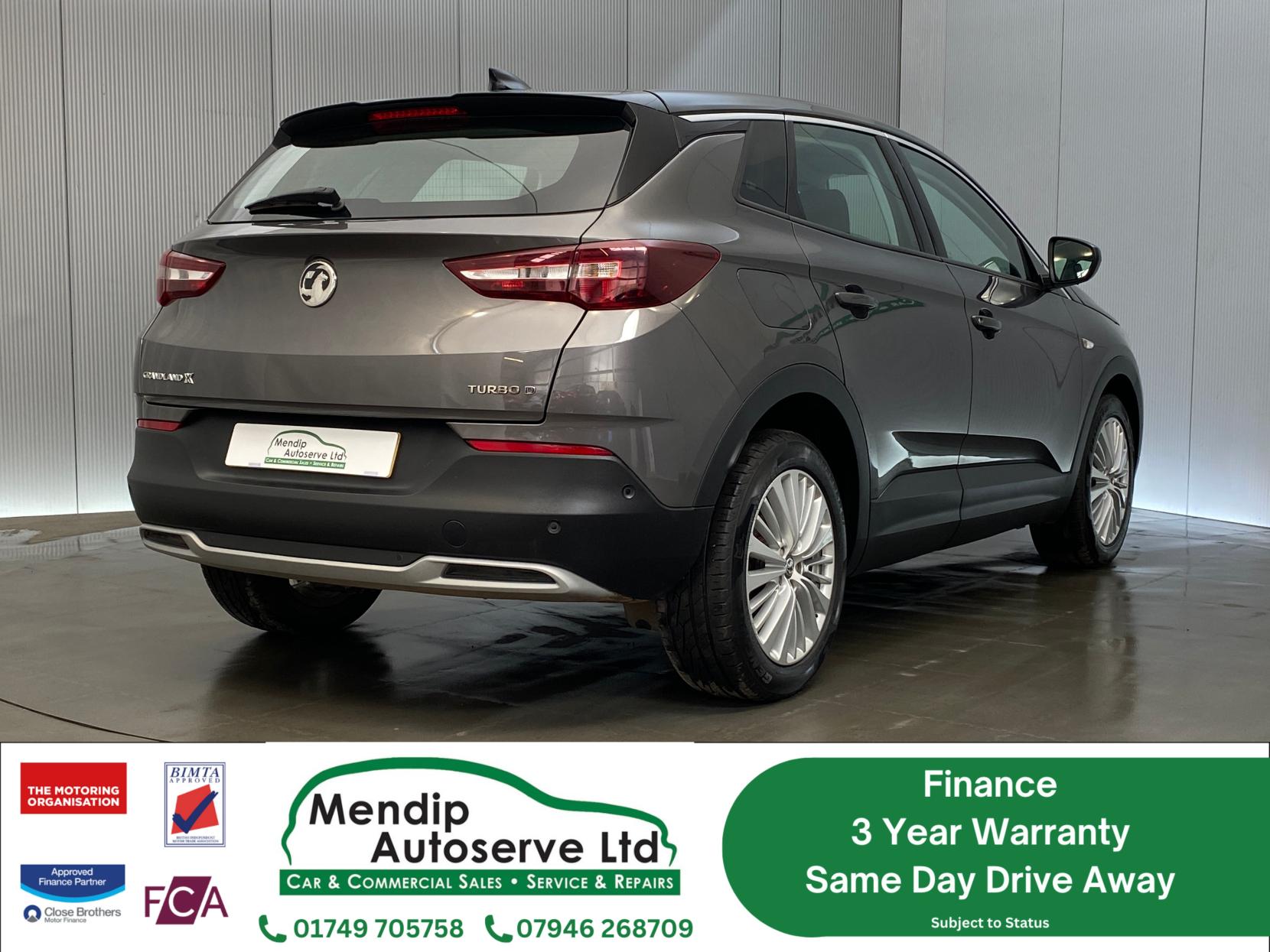 Vauxhall Grandland X 1.5 Turbo D BlueInjection Sport Nav SUV 5dr Diesel Manual Euro 6 (s/s) (130 ps)