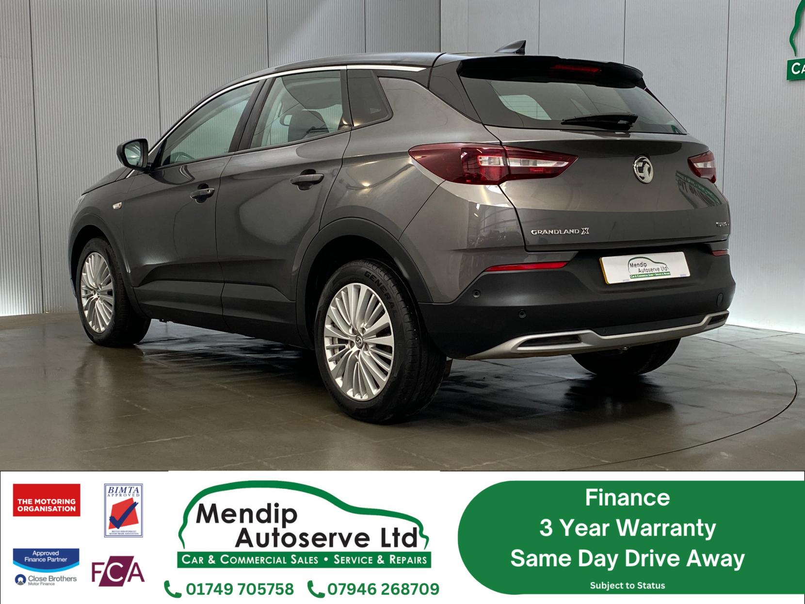 Vauxhall Grandland X 1.5 Turbo D BlueInjection Sport Nav SUV 5dr Diesel Manual Euro 6 (s/s) (130 ps)