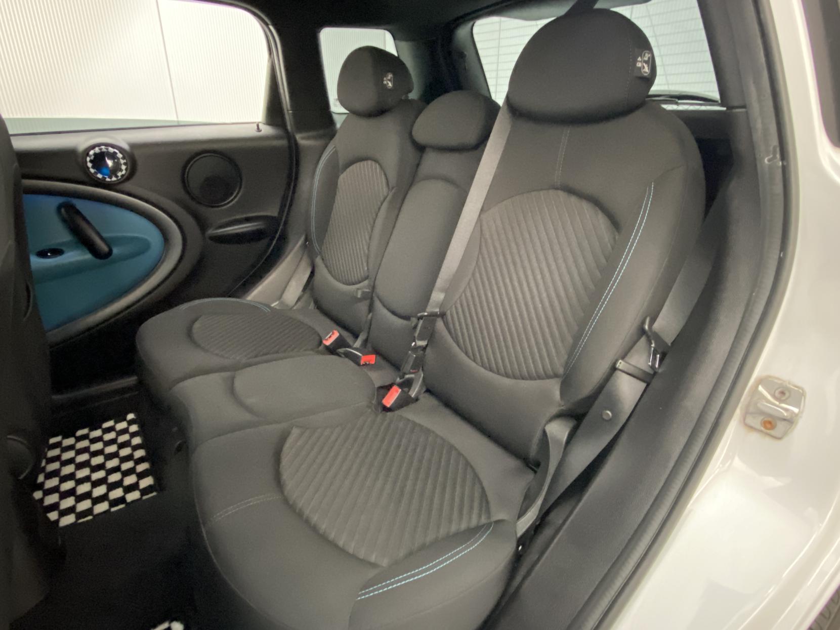 MINI Countryman 1.6 Cooper S SUV 5dr Petrol Auto Euro 5 (184 ps)