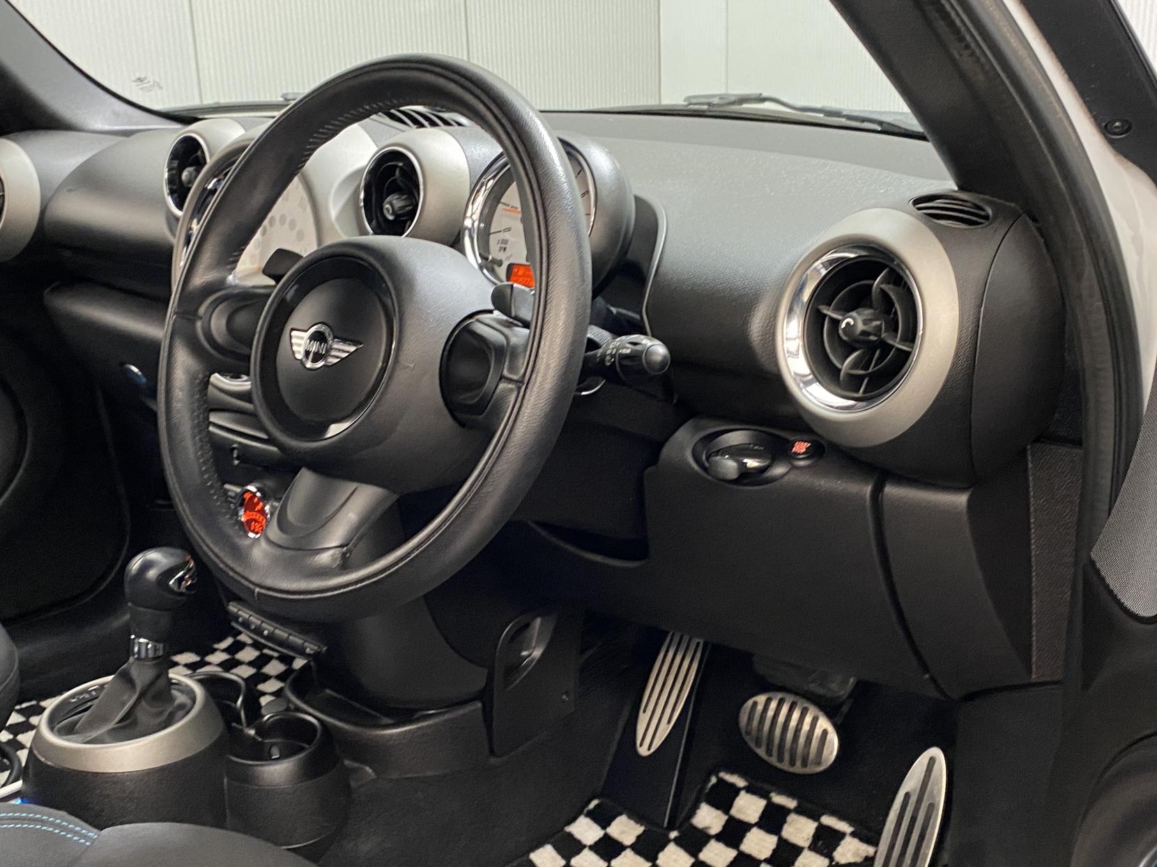 MINI Countryman 1.6 Cooper S SUV 5dr Petrol Auto Euro 5 (184 ps)
