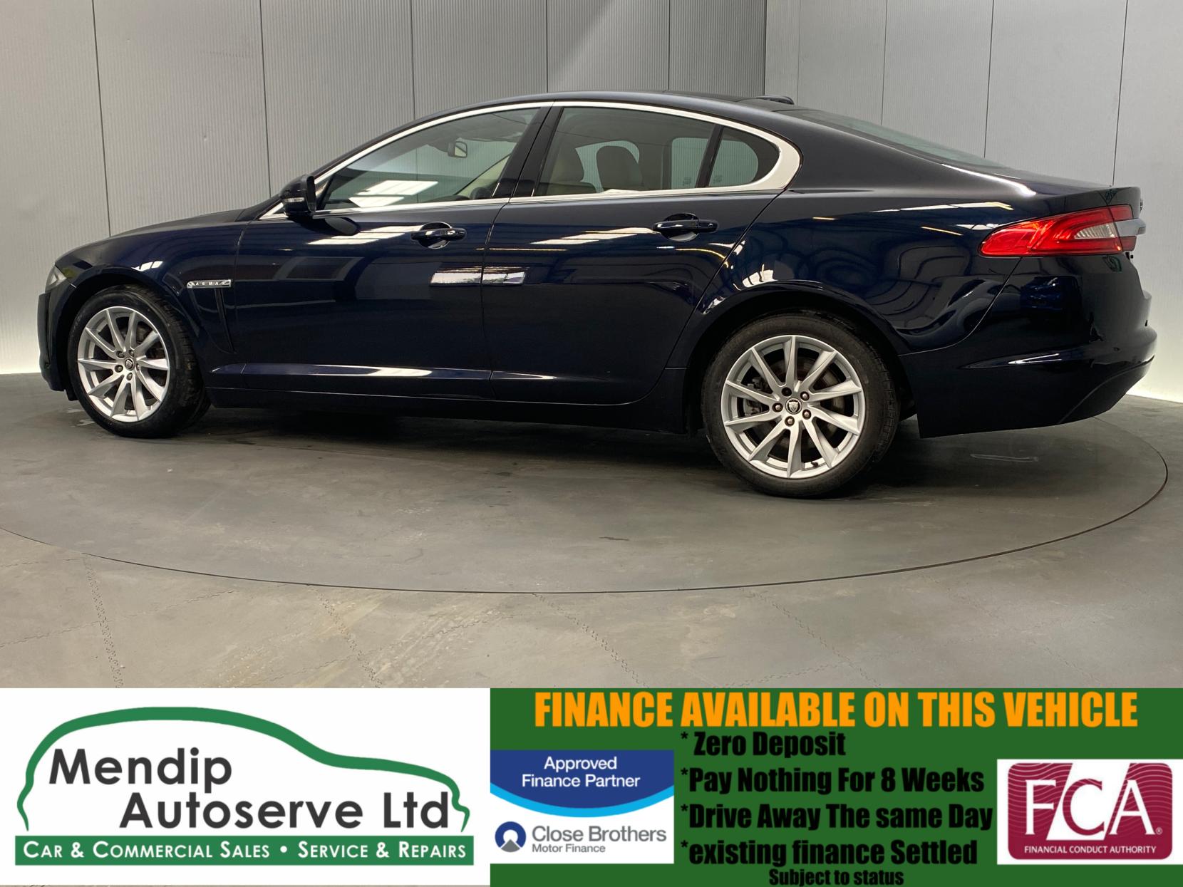 Jaguar XF 2.2d Premium Luxury Saloon 4dr Diesel Auto Euro 5 (s/s) (190 ps)