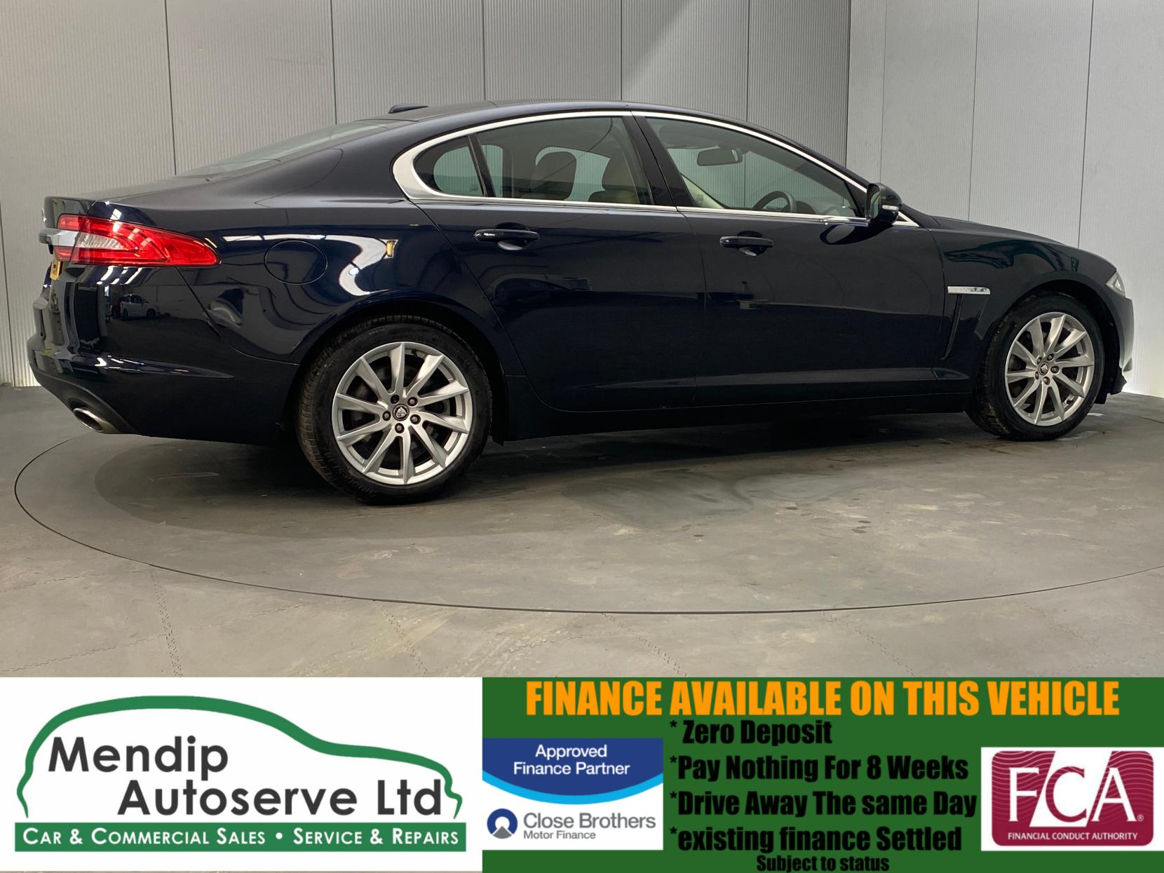 Jaguar XF 2.2d Premium Luxury Saloon 4dr Diesel Auto Euro 5 (s/s) (190 ps)