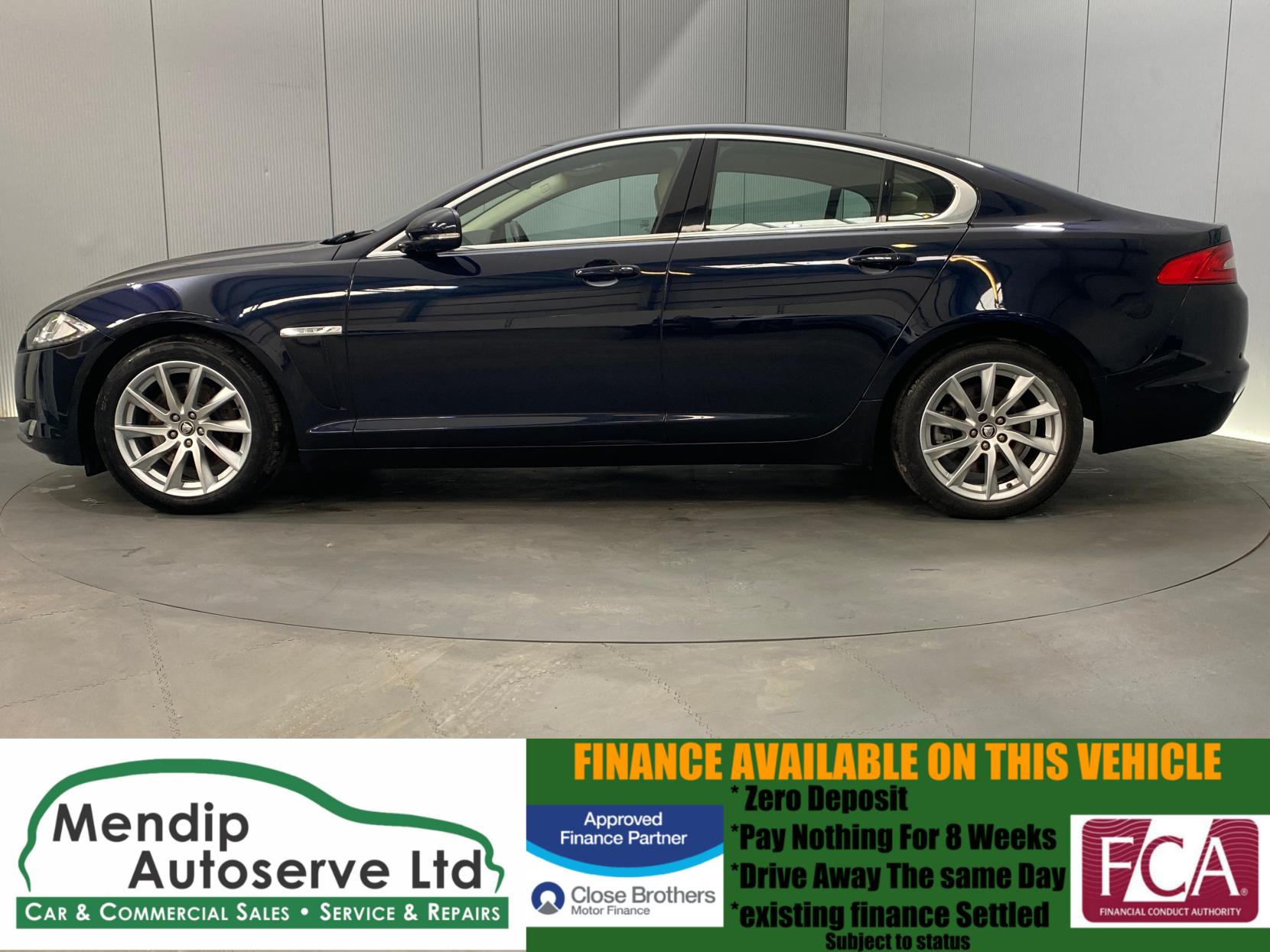 Jaguar XF 2.2d Premium Luxury Saloon 4dr Diesel Auto Euro 5 (s/s) (190 ps)