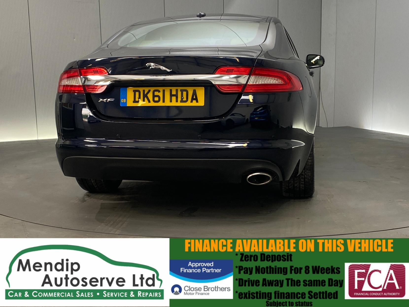 Jaguar XF 2.2d Premium Luxury Saloon 4dr Diesel Auto Euro 5 (s/s) (190 ps)