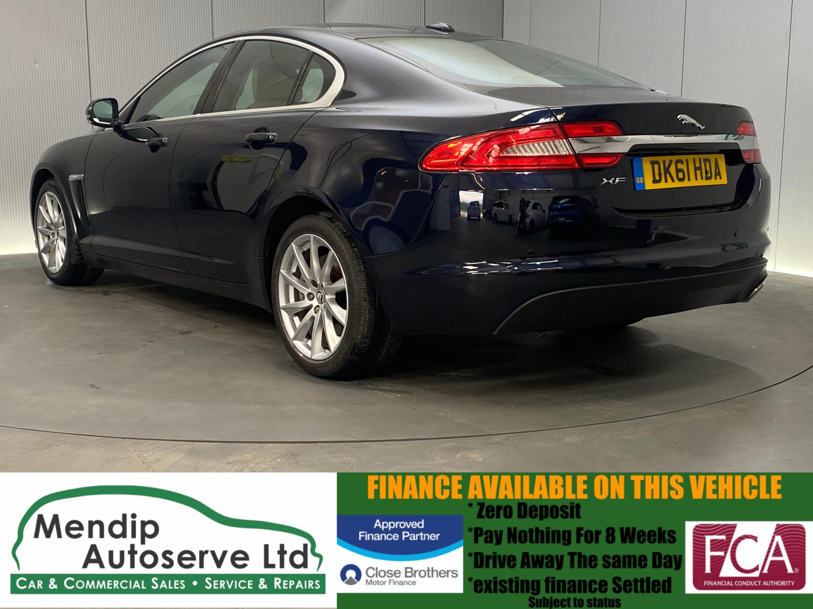 Jaguar XF 2.2d Premium Luxury Saloon 4dr Diesel Auto Euro 5 (s/s) (190 ps)