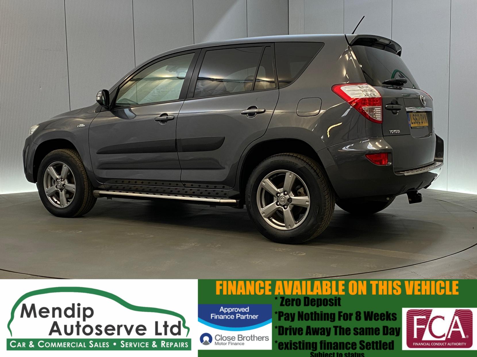 Toyota RAV4 2.2 D-CAT XT-R SUV 5dr Diesel Auto 4WD Euro 5 (150 ps)