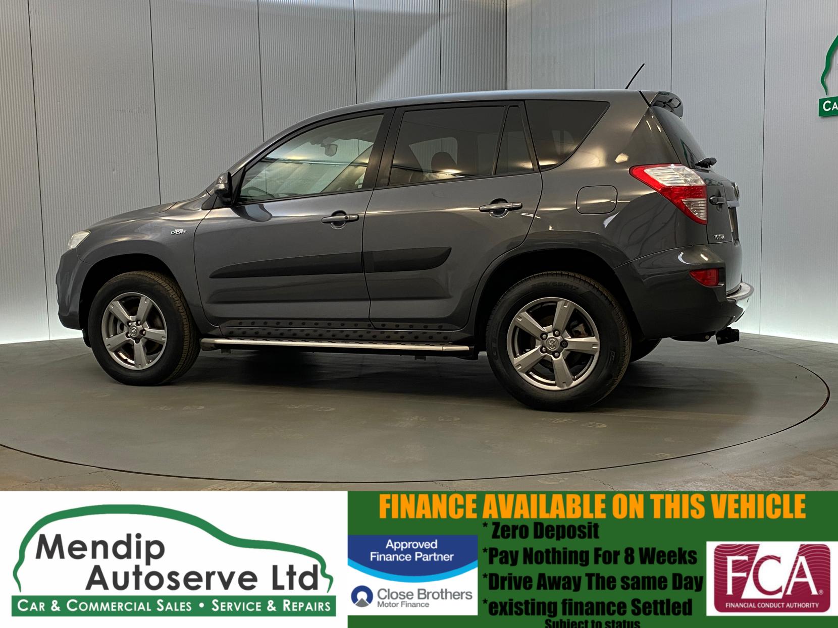 Toyota RAV4 2.2 D-CAT XT-R SUV 5dr Diesel Auto 4WD Euro 5 (150 ps)