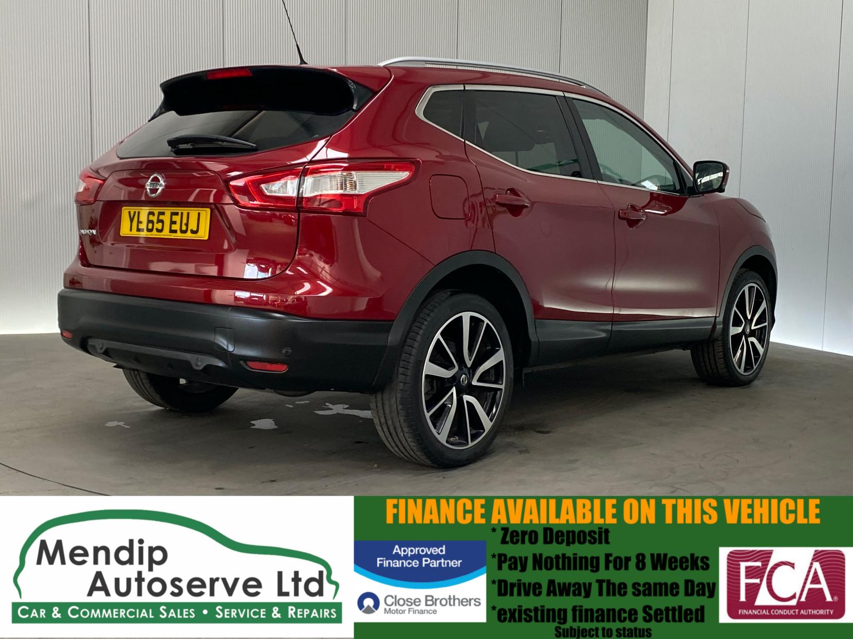 Nissan Qashqai 1.6 DIG-T Tekna SUV 5dr Petrol Manual 2WD Euro 6 (s/s) (163 ps)