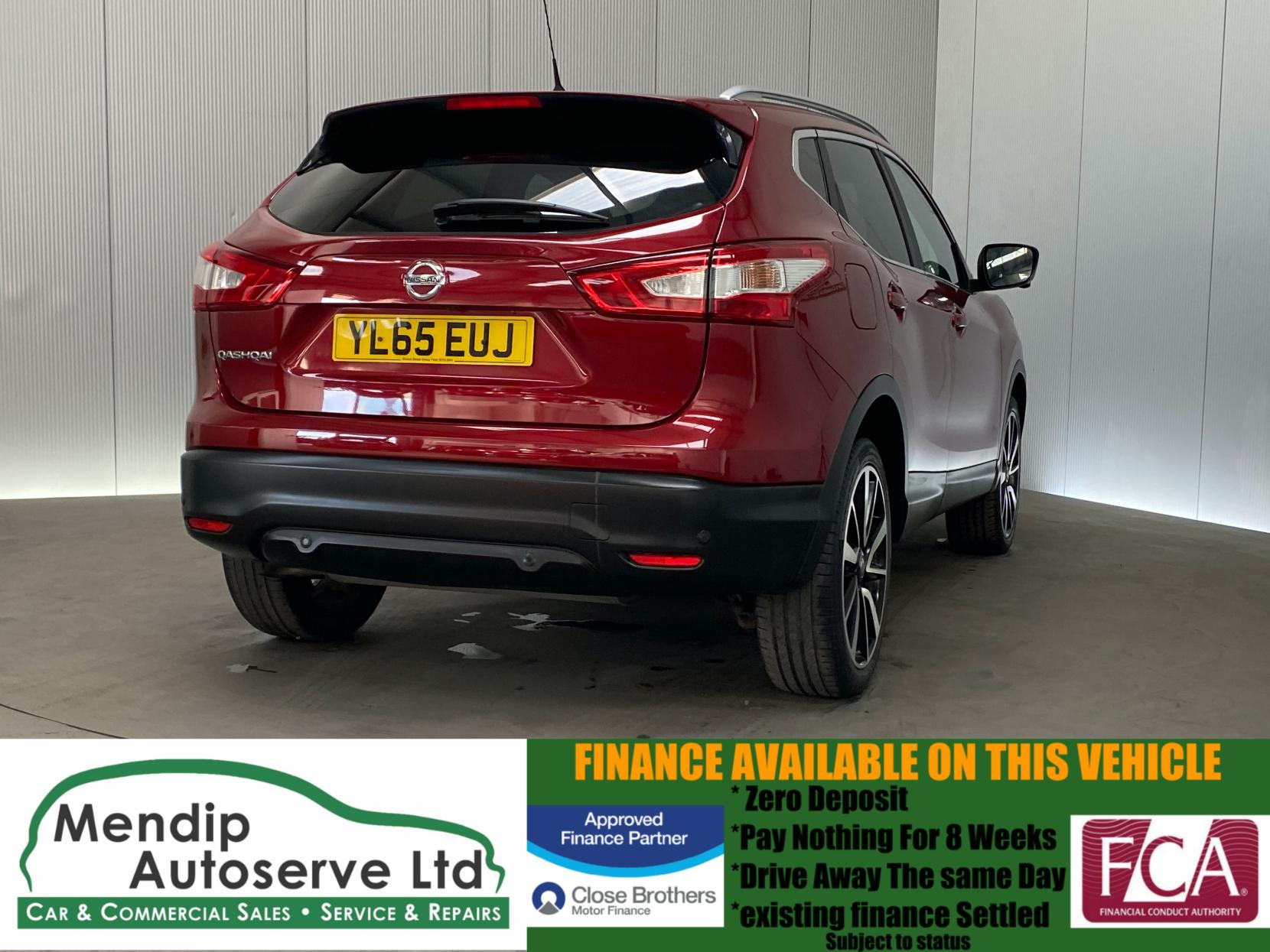 Nissan Qashqai 1.6 DIG-T Tekna SUV 5dr Petrol Manual 2WD Euro 6 (s/s) (163 ps)