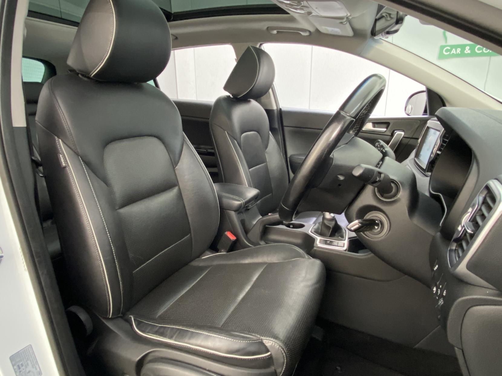 Kia Sportage 1.7 CRDi 3 SUV 5dr Diesel Manual Euro 6 (s/s) (114 bhp)