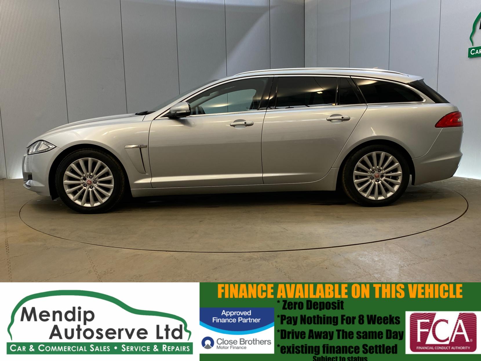 Jaguar XF 2.2d Luxury Sportbrake 5dr Diesel Auto Euro 5 (s/s) (200 ps)