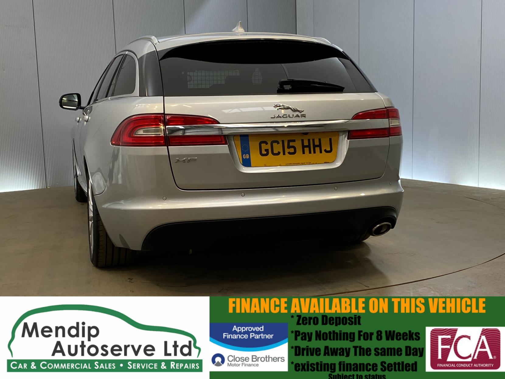 Jaguar XF 2.2d Luxury Sportbrake 5dr Diesel Auto Euro 5 (s/s) (200 ps)