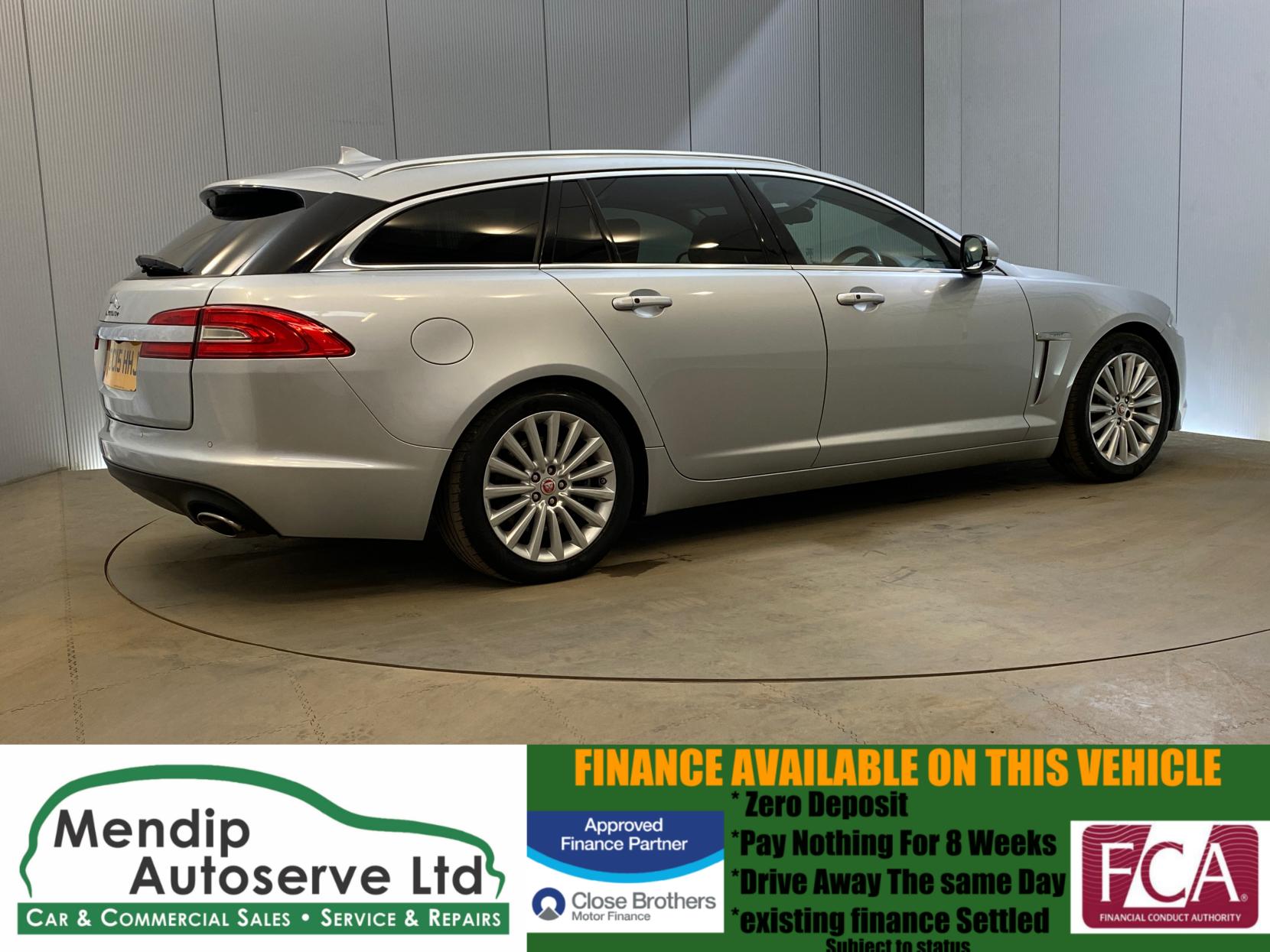 Jaguar XF 2.2d Luxury Sportbrake 5dr Diesel Auto Euro 5 (s/s) (200 ps)