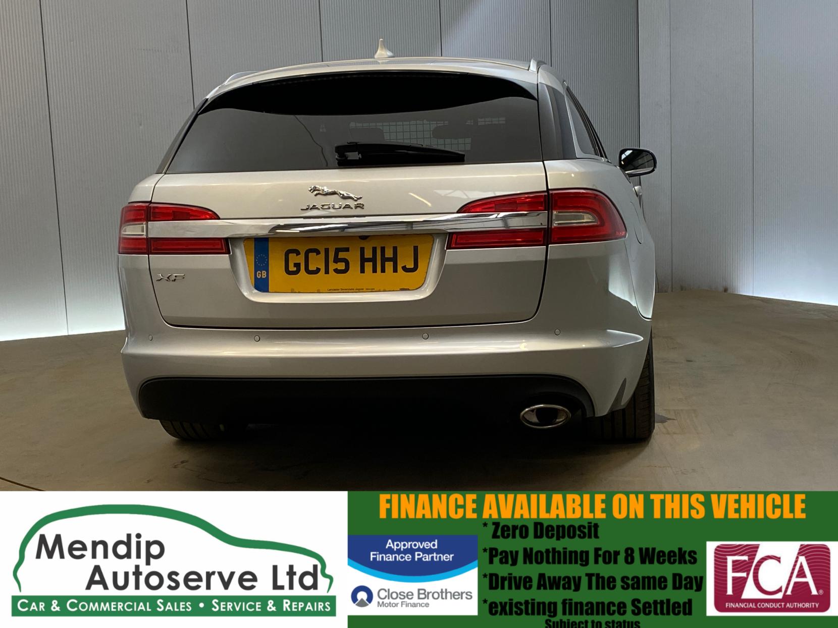 Jaguar XF 2.2d Luxury Sportbrake 5dr Diesel Auto Euro 5 (s/s) (200 ps)