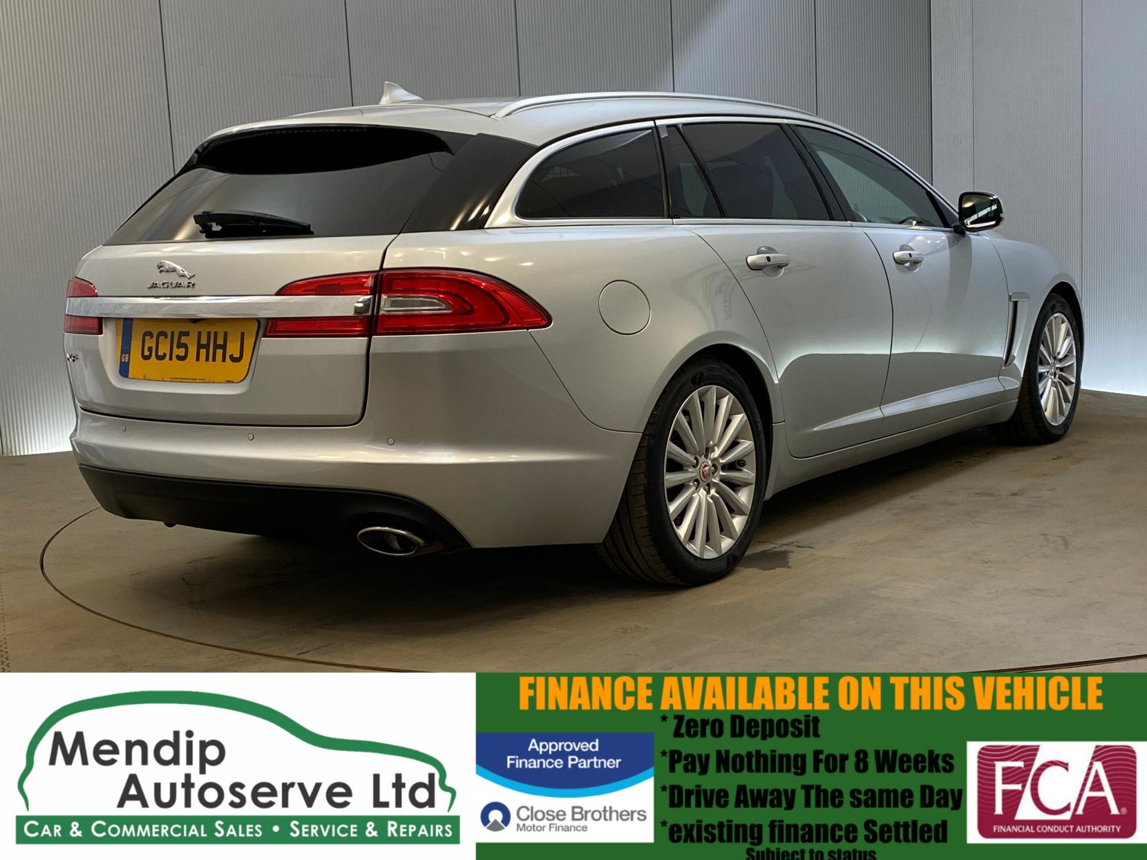 Jaguar XF 2.2d Luxury Sportbrake 5dr Diesel Auto Euro 5 (s/s) (200 ps)