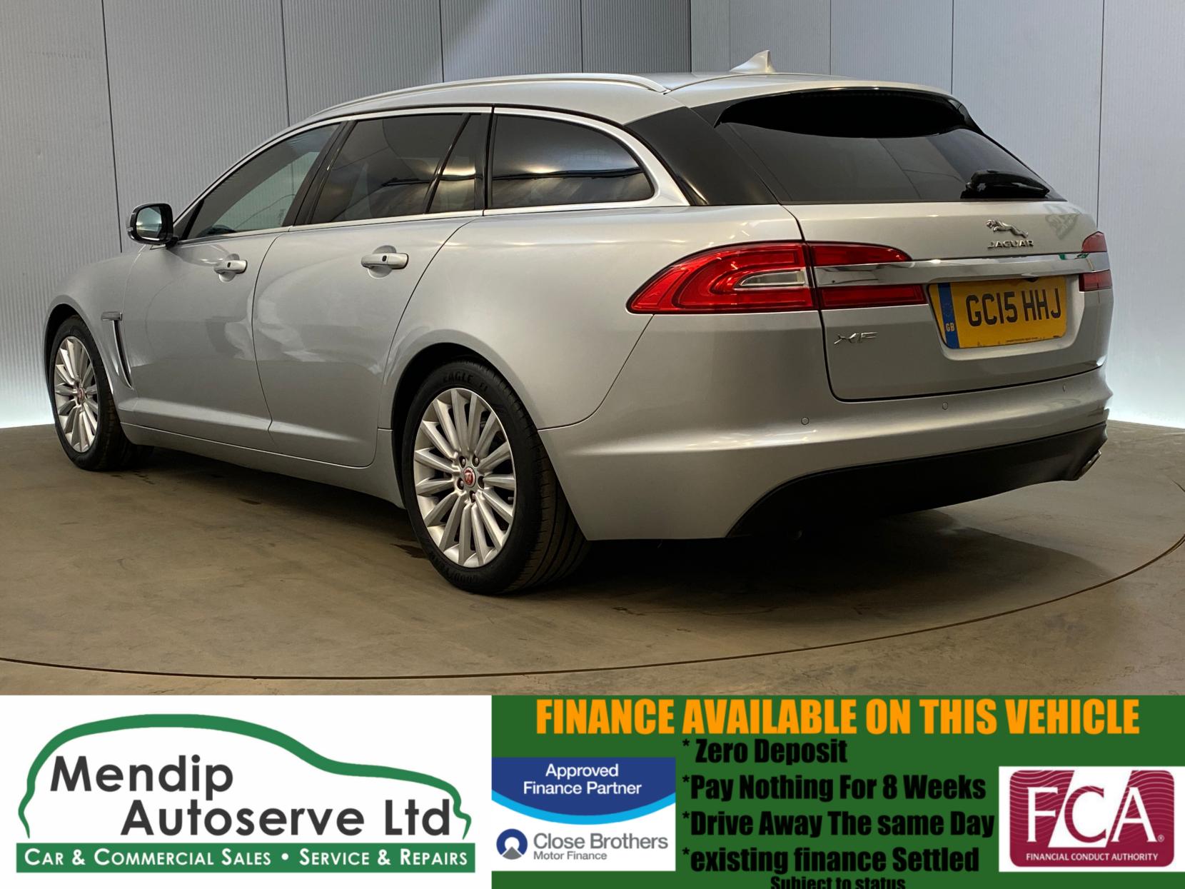 Jaguar XF 2.2d Luxury Sportbrake 5dr Diesel Auto Euro 5 (s/s) (200 ps)