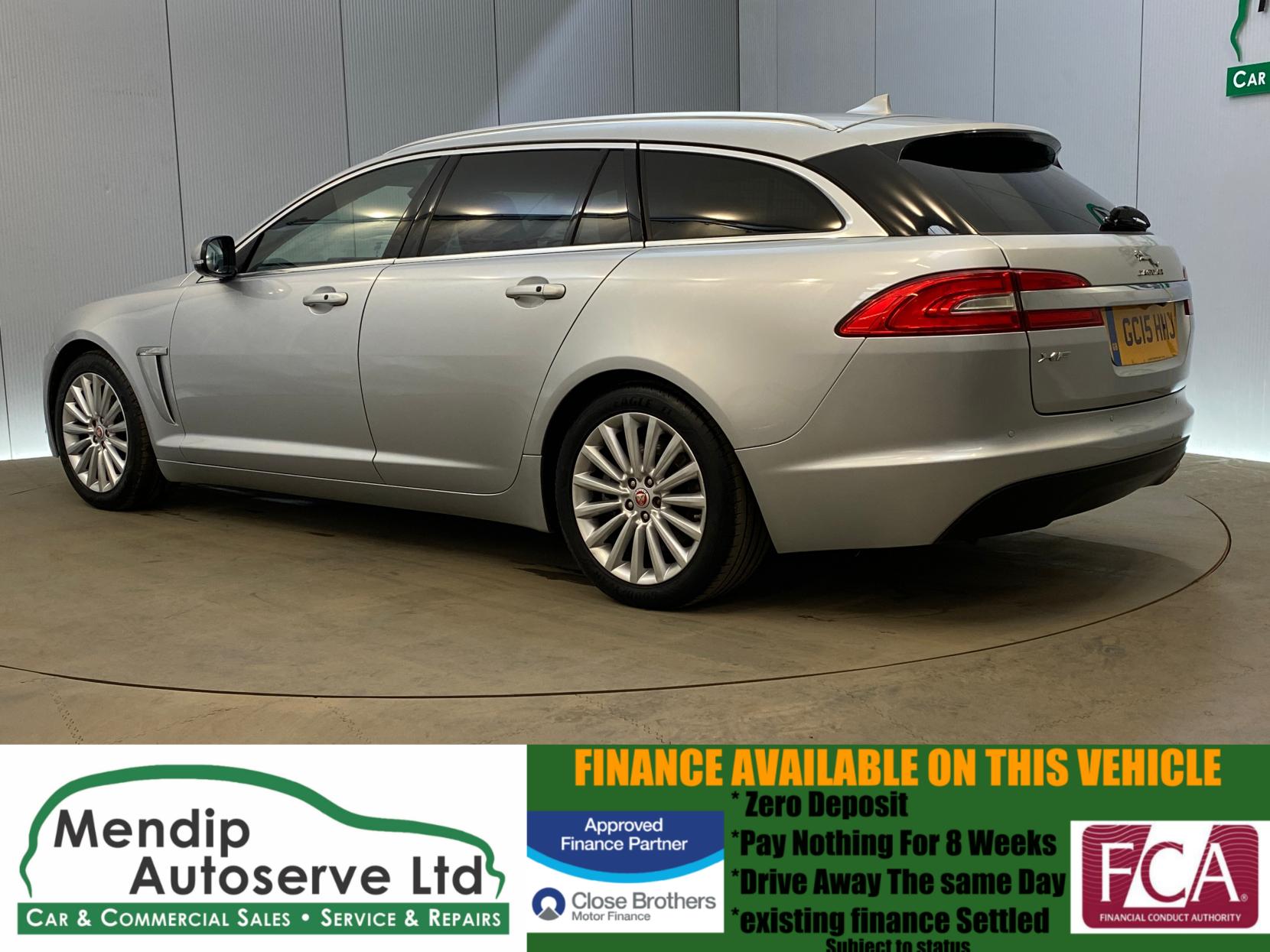 Jaguar XF 2.2d Luxury Sportbrake 5dr Diesel Auto Euro 5 (s/s) (200 ps)