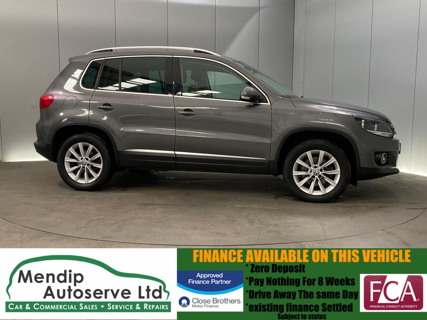 Volkswagen Tiguan 2.0 TDI BlueMotion Tech SE SUV 5dr Diesel Manual 4WD Euro 5 (s/s) (140 ps)