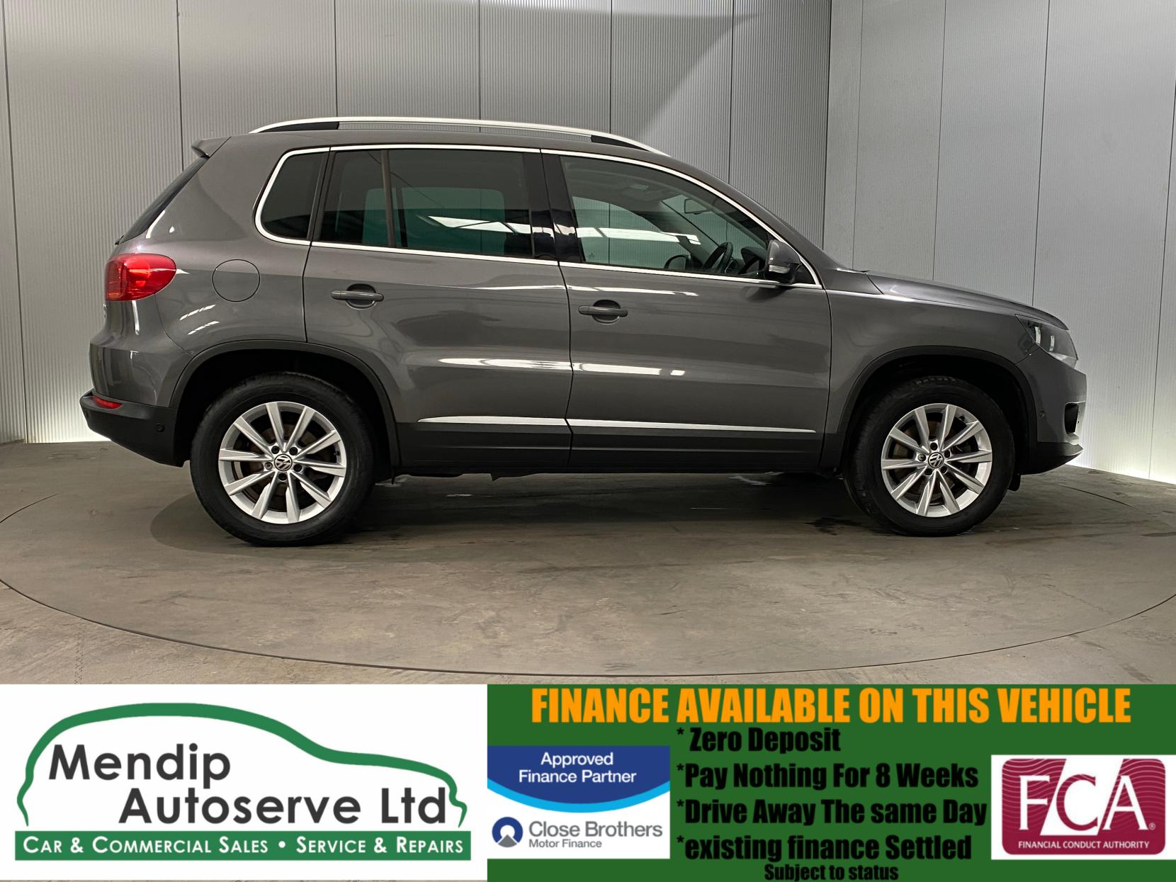 Volkswagen Tiguan 2.0 TDI BlueMotion Tech SE SUV 5dr Diesel Manual 4WD Euro 5 (s/s) (140 ps)