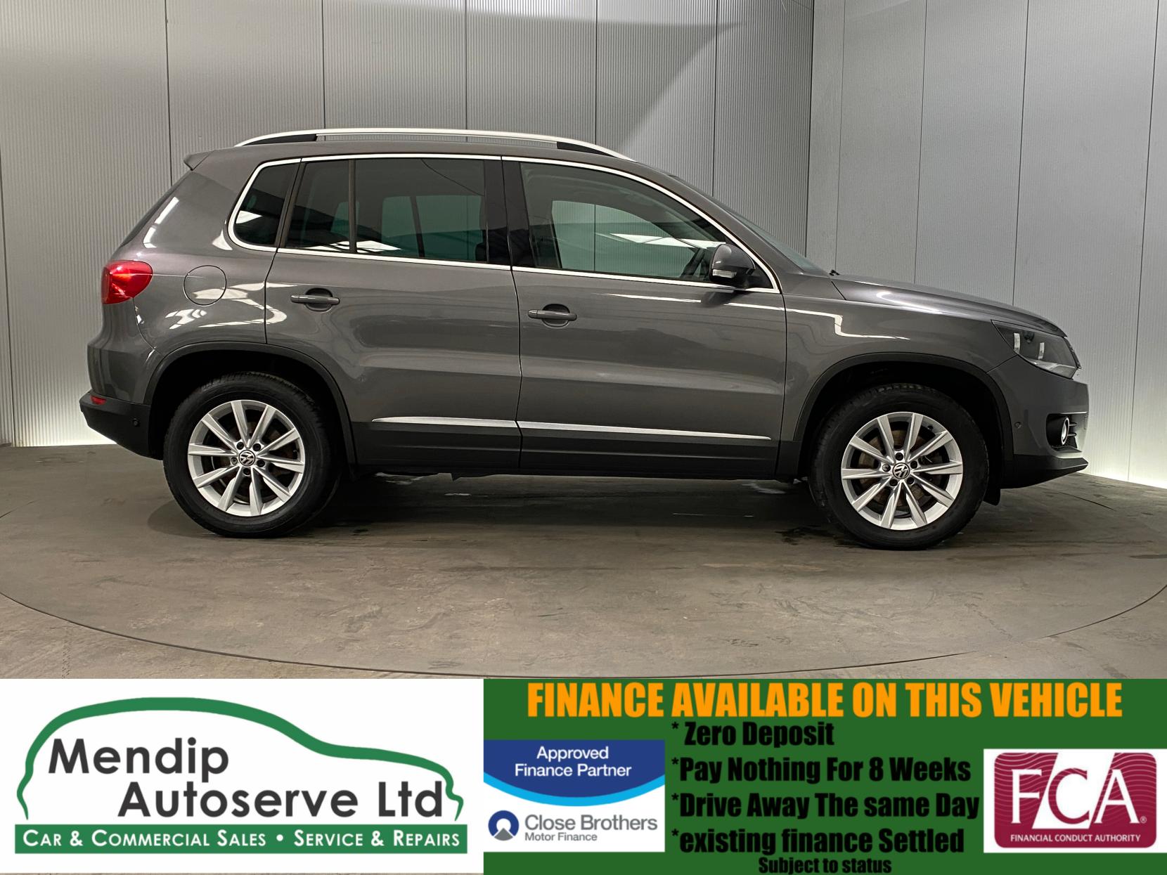 Volkswagen Tiguan 2.0 TDI BlueMotion Tech SE SUV 5dr Diesel Manual 4WD Euro 5 (s/s) (140 ps)