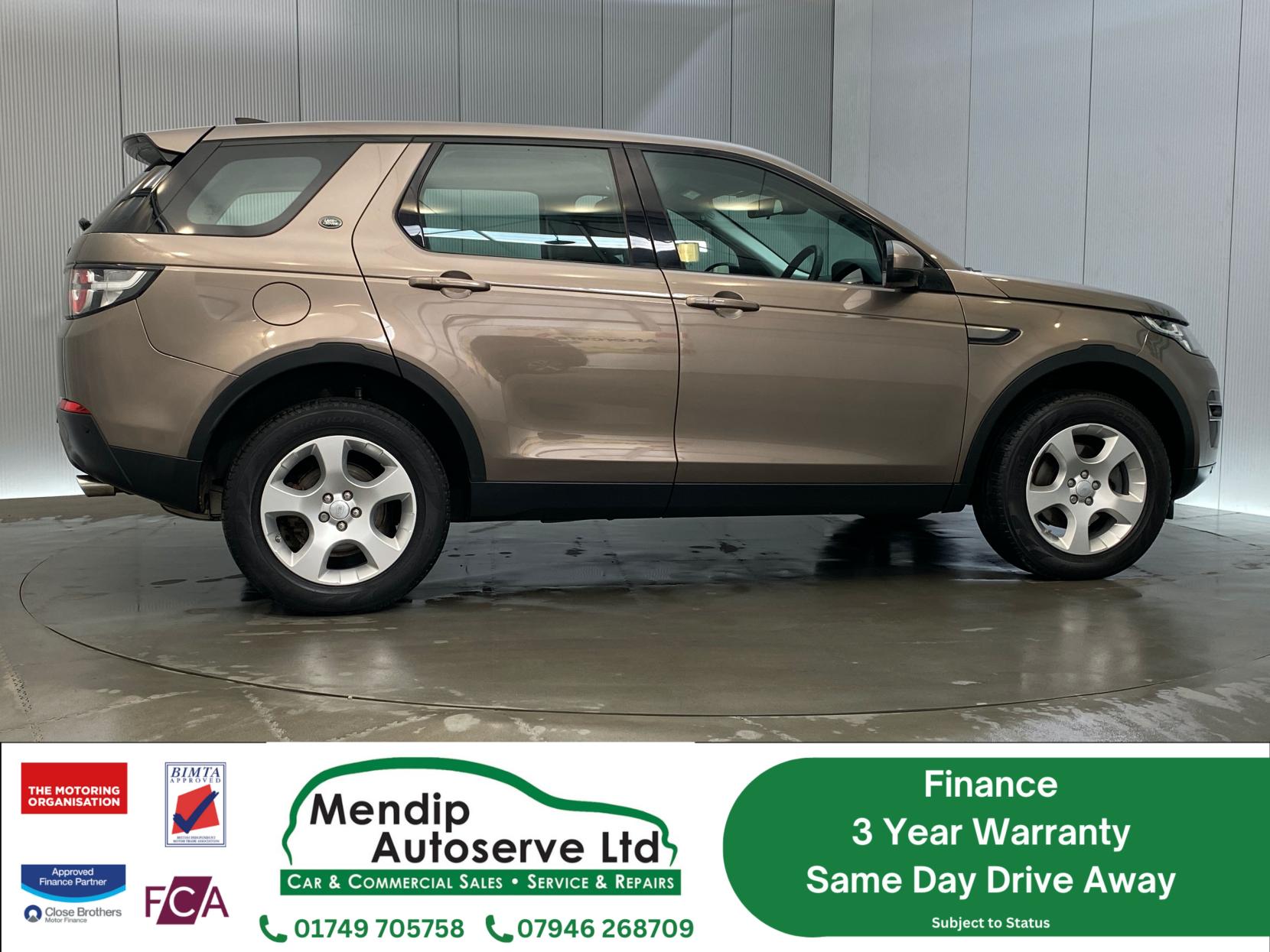 Land Rover Discovery Sport 2.0 TD4 SE Tech SUV 5dr Diesel Manual 4WD Euro 6 (s/s) (5 Seat) (150 ps)