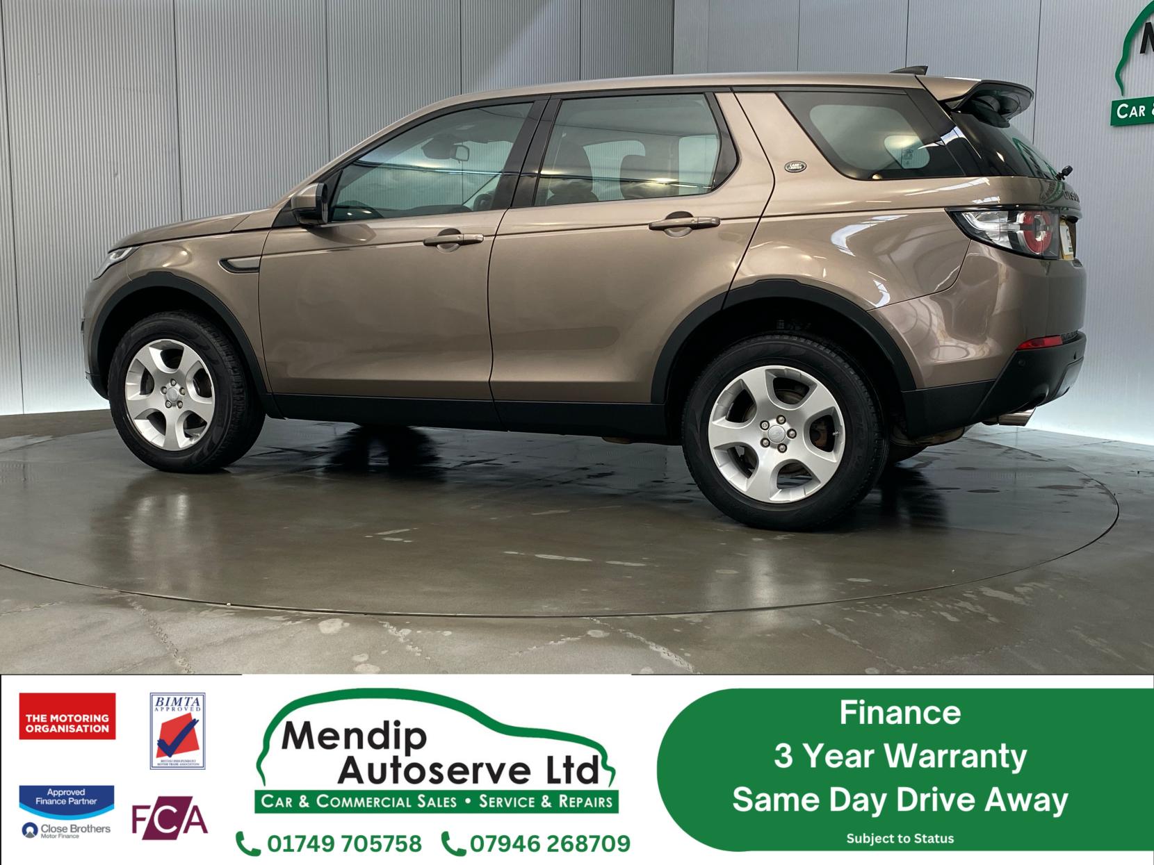 Land Rover Discovery Sport 2.0 TD4 SE Tech SUV 5dr Diesel Manual 4WD Euro 6 (s/s) (5 Seat) (150 ps)