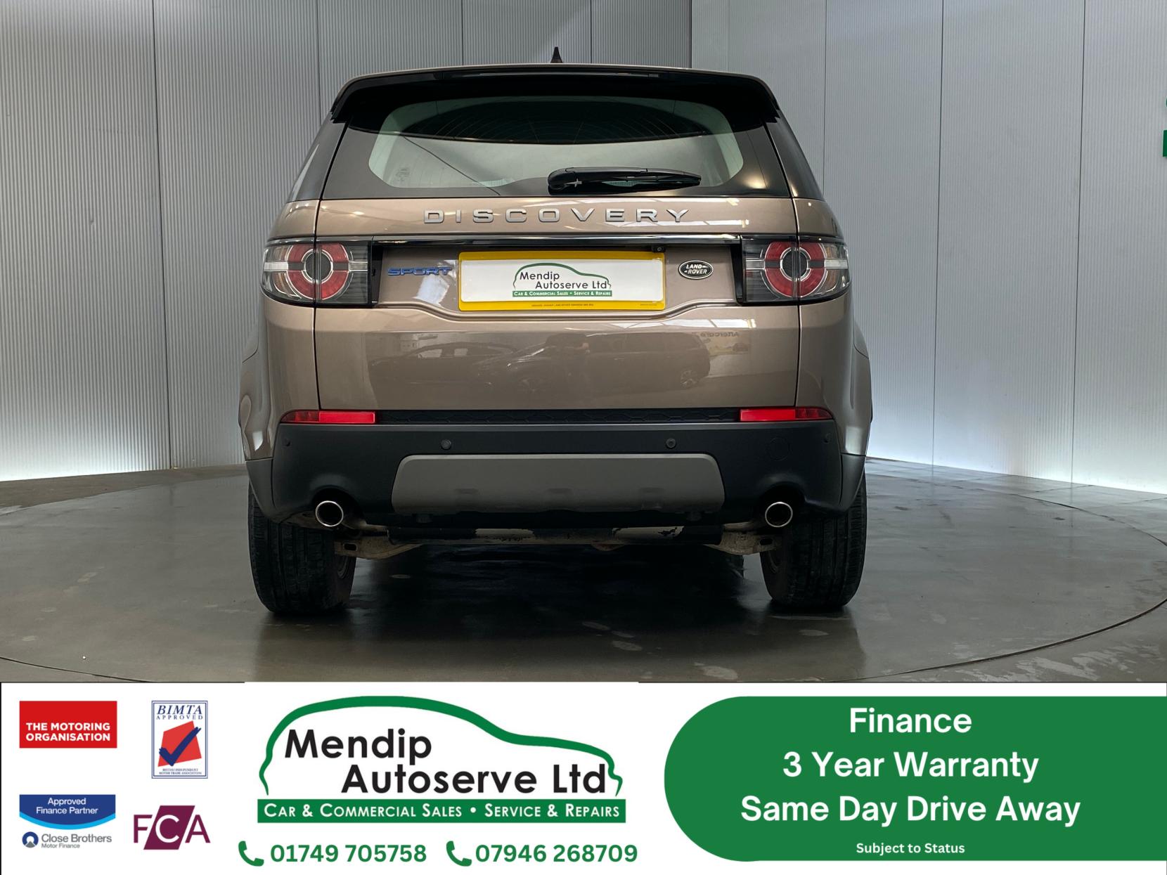 Land Rover Discovery Sport 2.0 TD4 SE Tech SUV 5dr Diesel Manual 4WD Euro 6 (s/s) (5 Seat) (150 ps)
