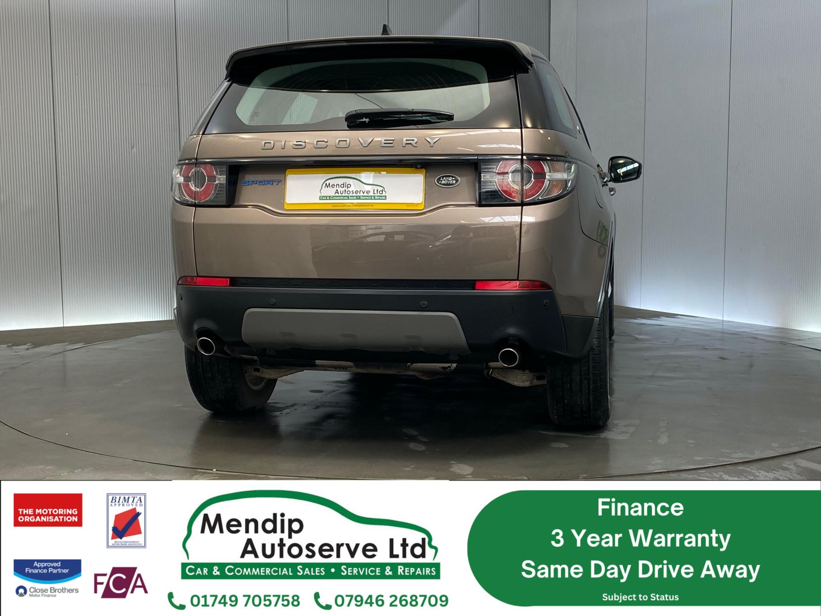 Land Rover Discovery Sport 2.0 TD4 SE Tech SUV 5dr Diesel Manual 4WD Euro 6 (s/s) (5 Seat) (150 ps)