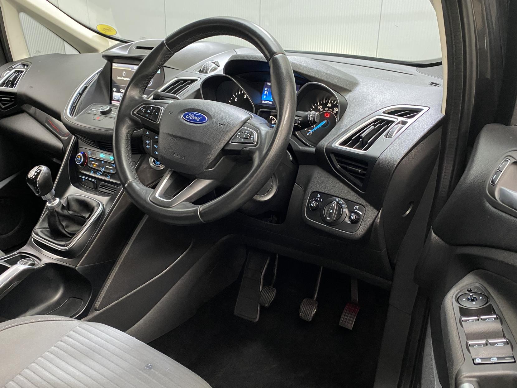 Ford Grand C-Max 1.5 TDCi Titanium MPV 5dr Diesel Manual Euro 6 (s/s) (120 ps)