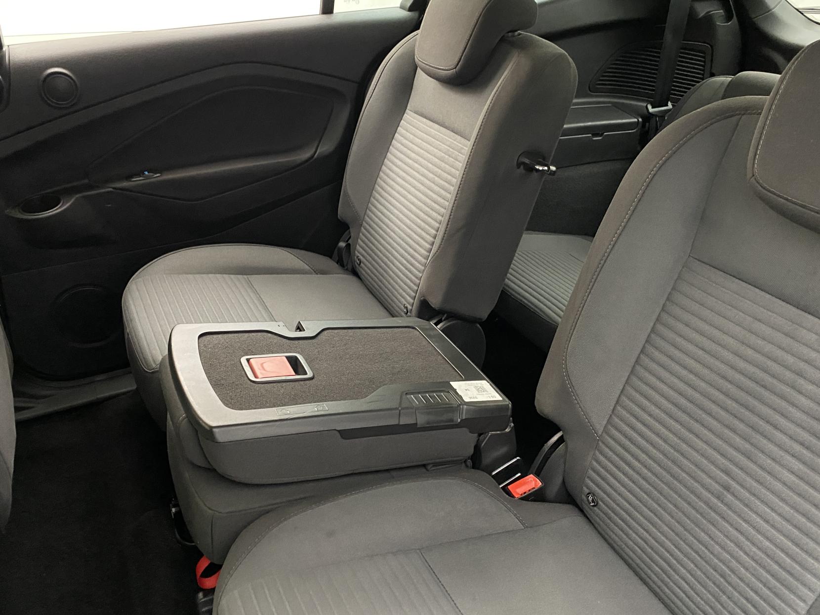 Ford Grand C-Max 1.5 TDCi Titanium MPV 5dr Diesel Manual Euro 6 (s/s) (120 ps)